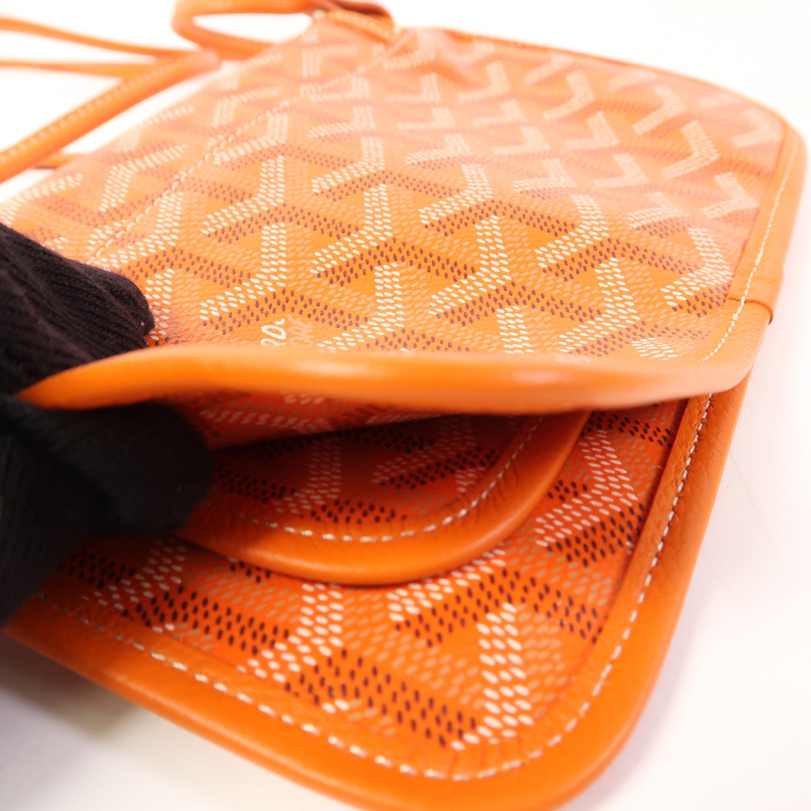 GOYARD 塗層帆布Plume銀扣肩背袋