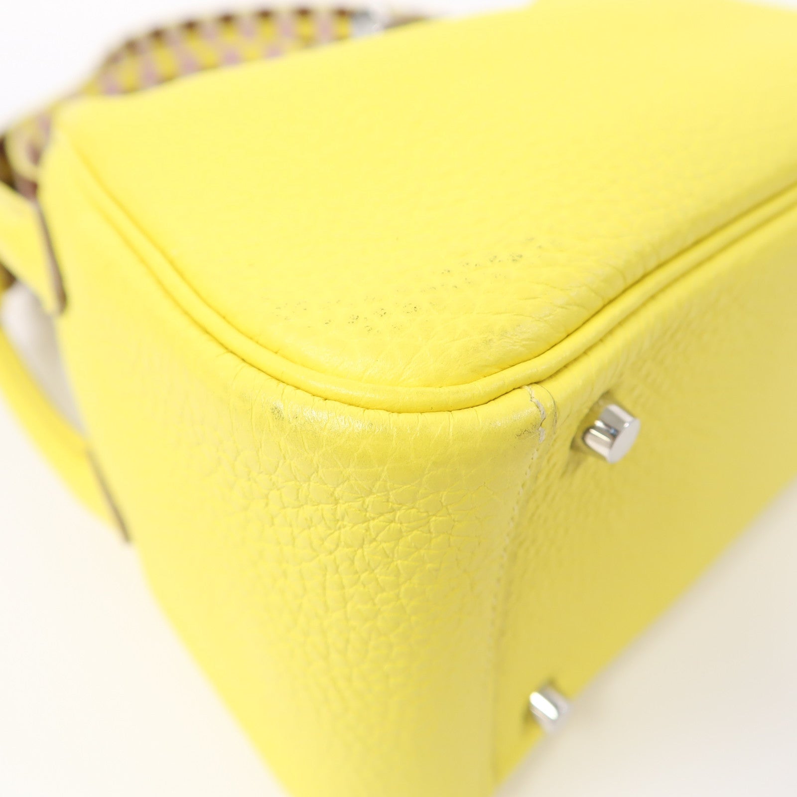 HERMES Clemence皮革Mini Lindy銀扣肩背袋黃色