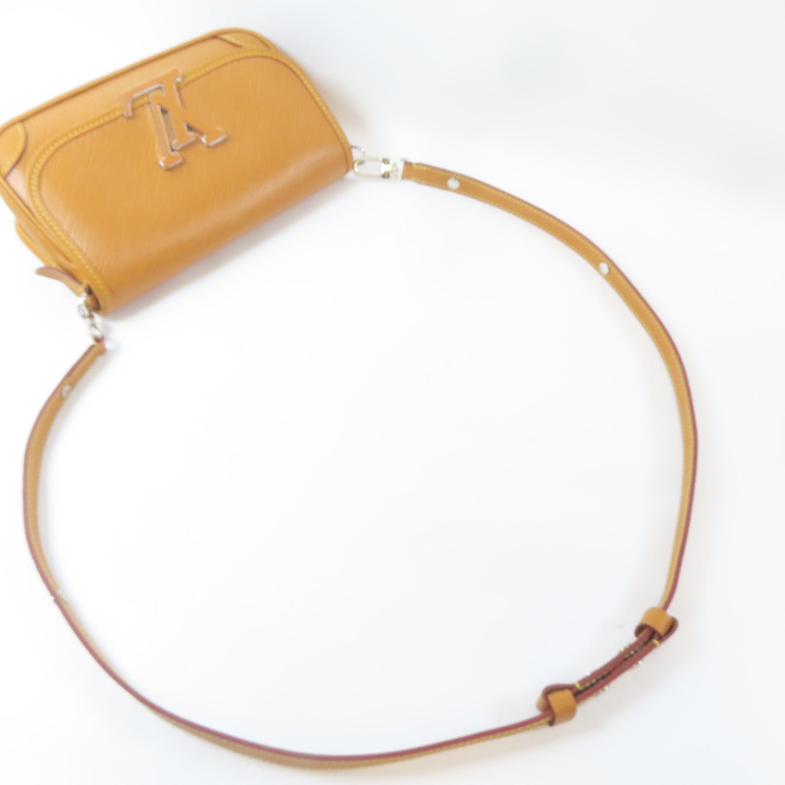 LOUIS VUITTON Epi Buci銀扣肩背袋啡色