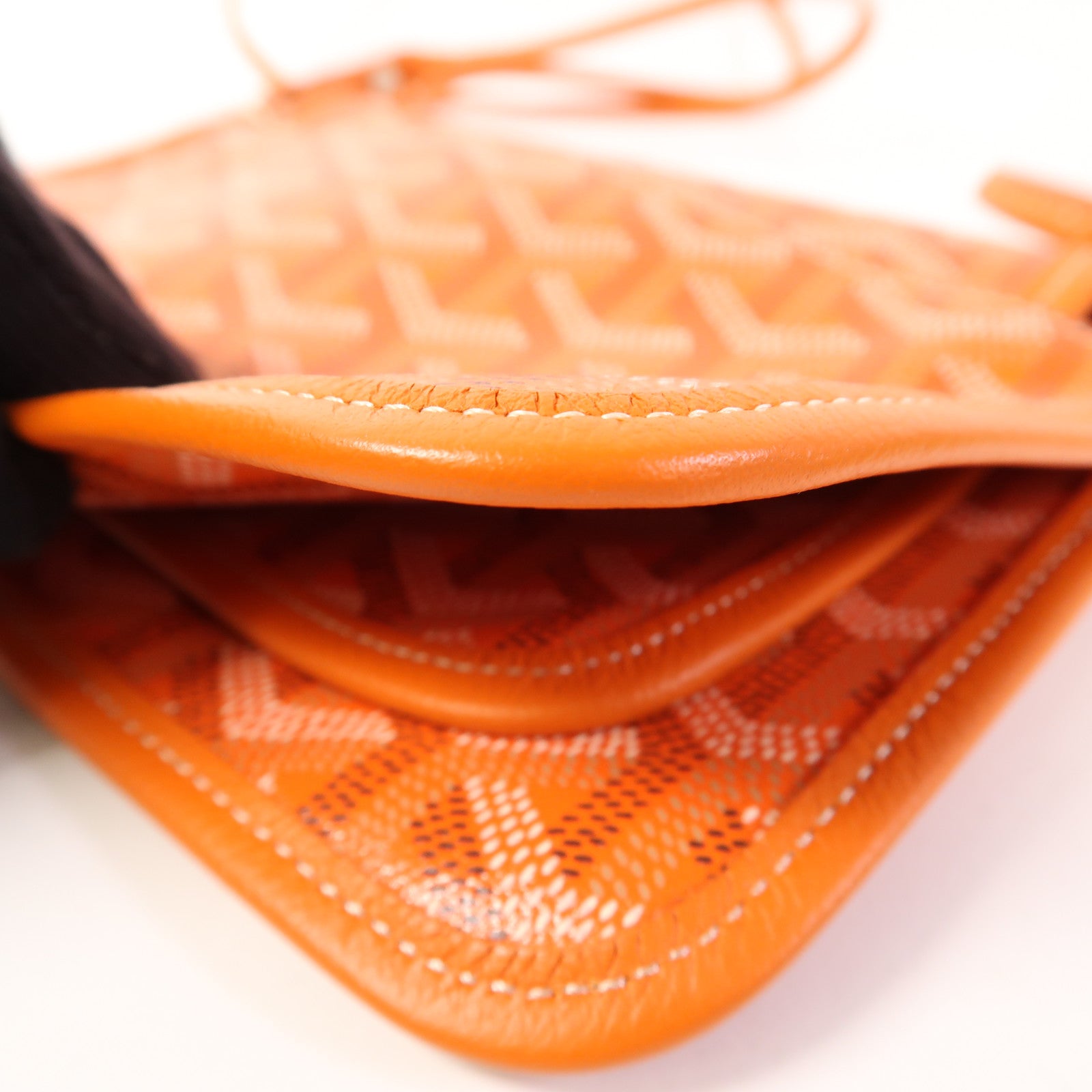 GOYARD 塗層帆布Plume銀扣肩背袋