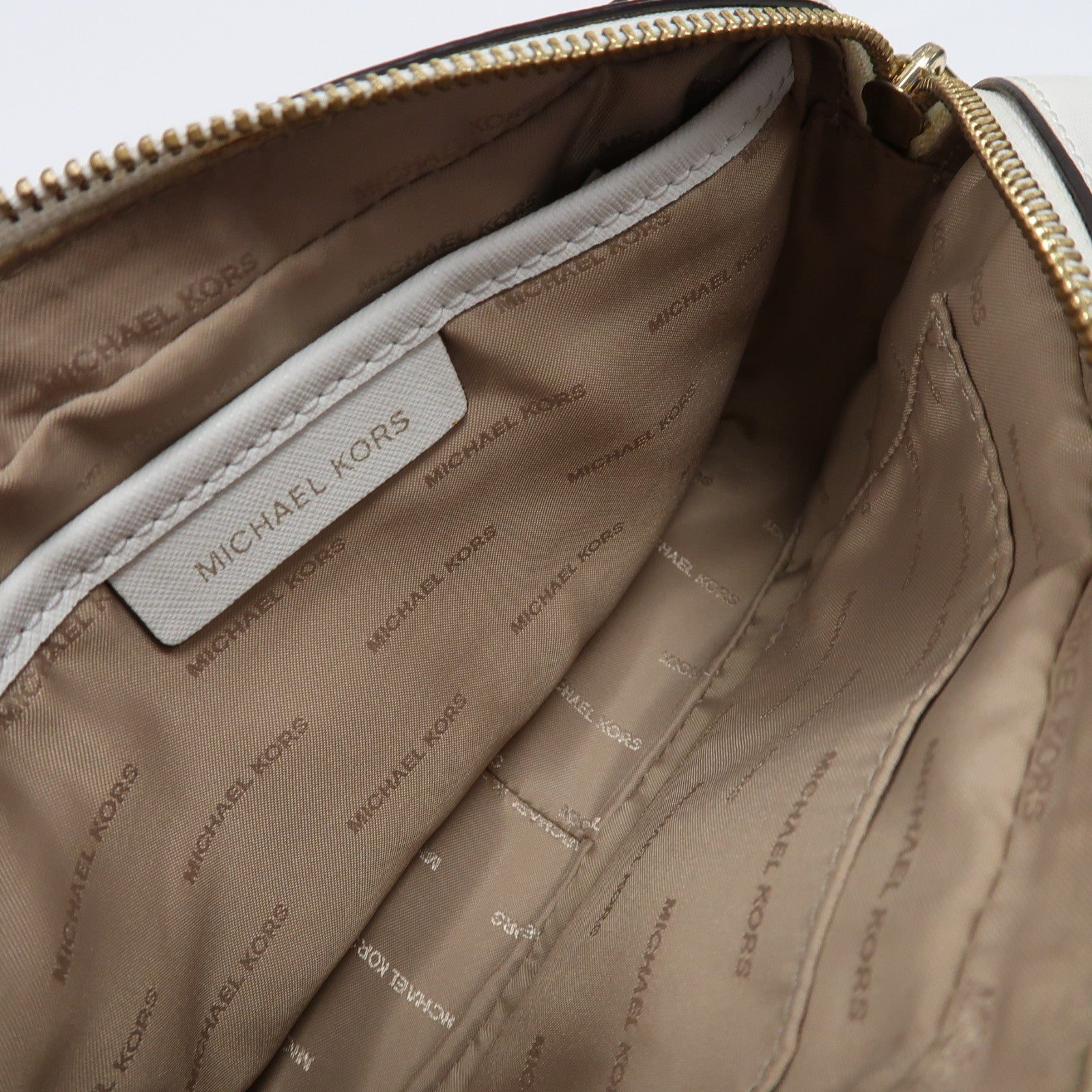 Michael Kors 皮革Jet Set Travel Medium金扣鏈帶肩背袋白色