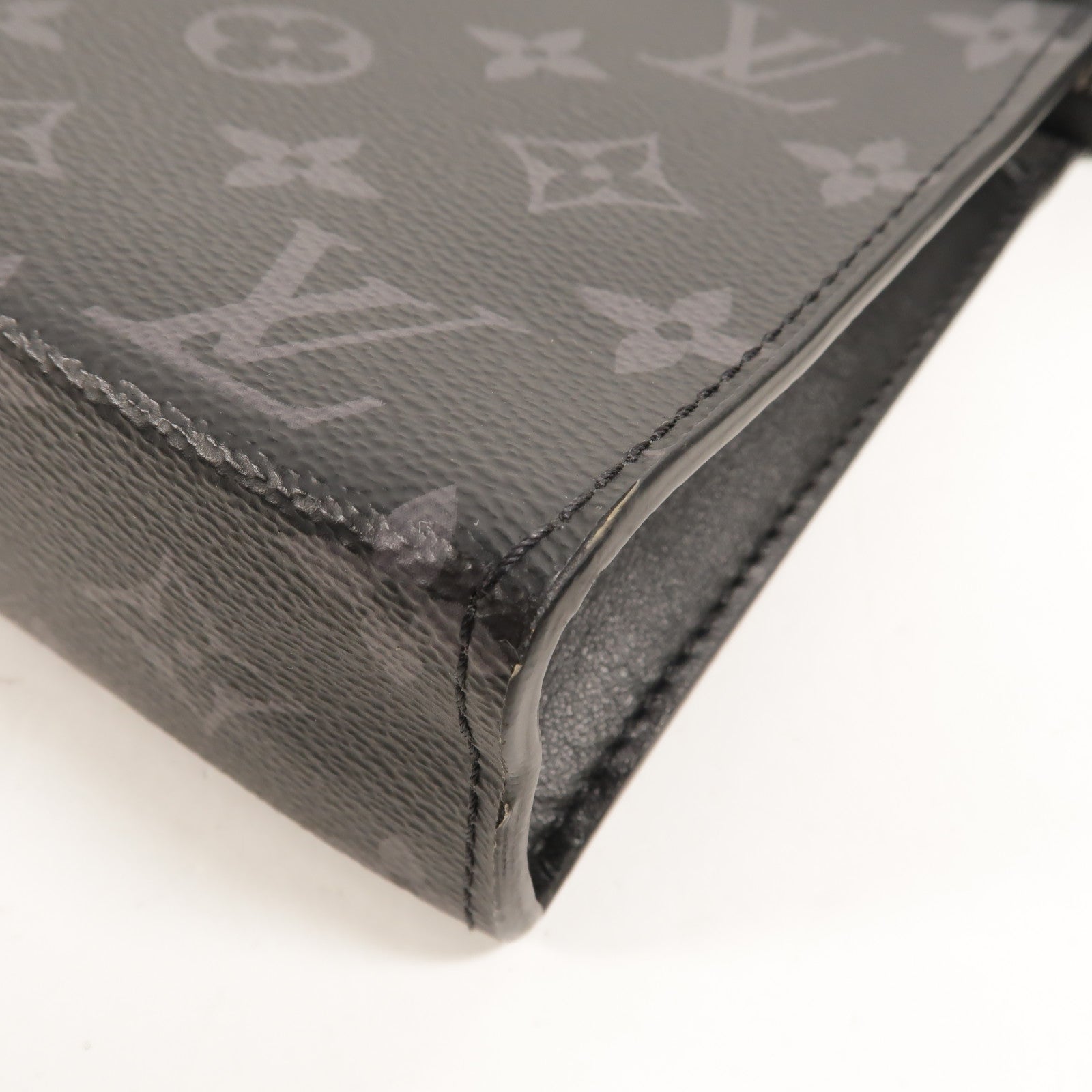 LOUIS VUITTON Monogram Eclipse Gaston銀扣肩背袋