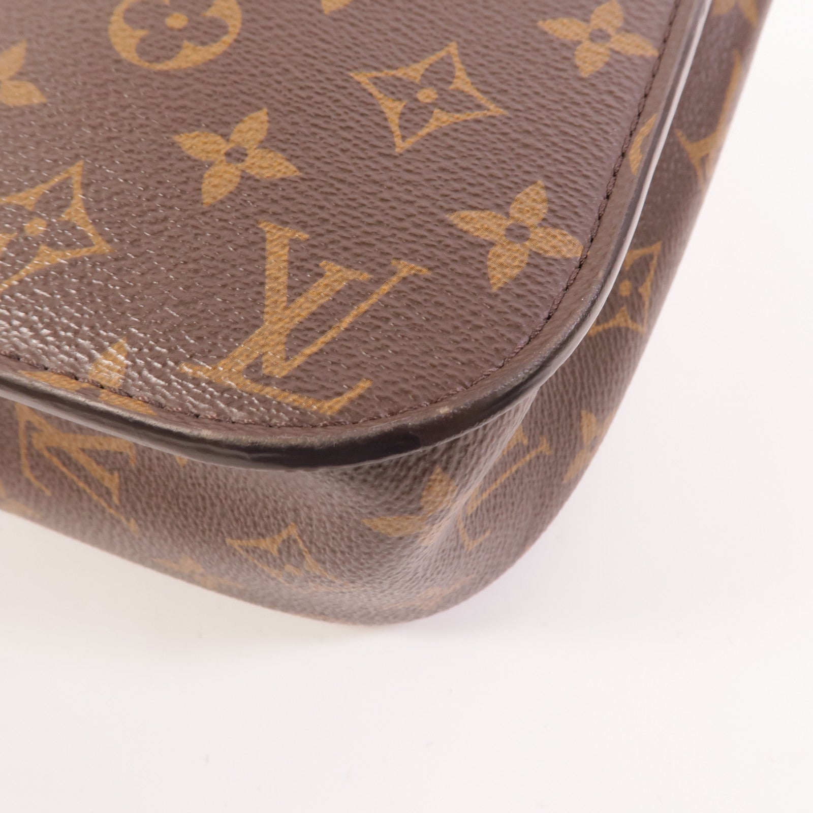 LOUIS VUITTON Monogram Passy鏈帶肩背袋