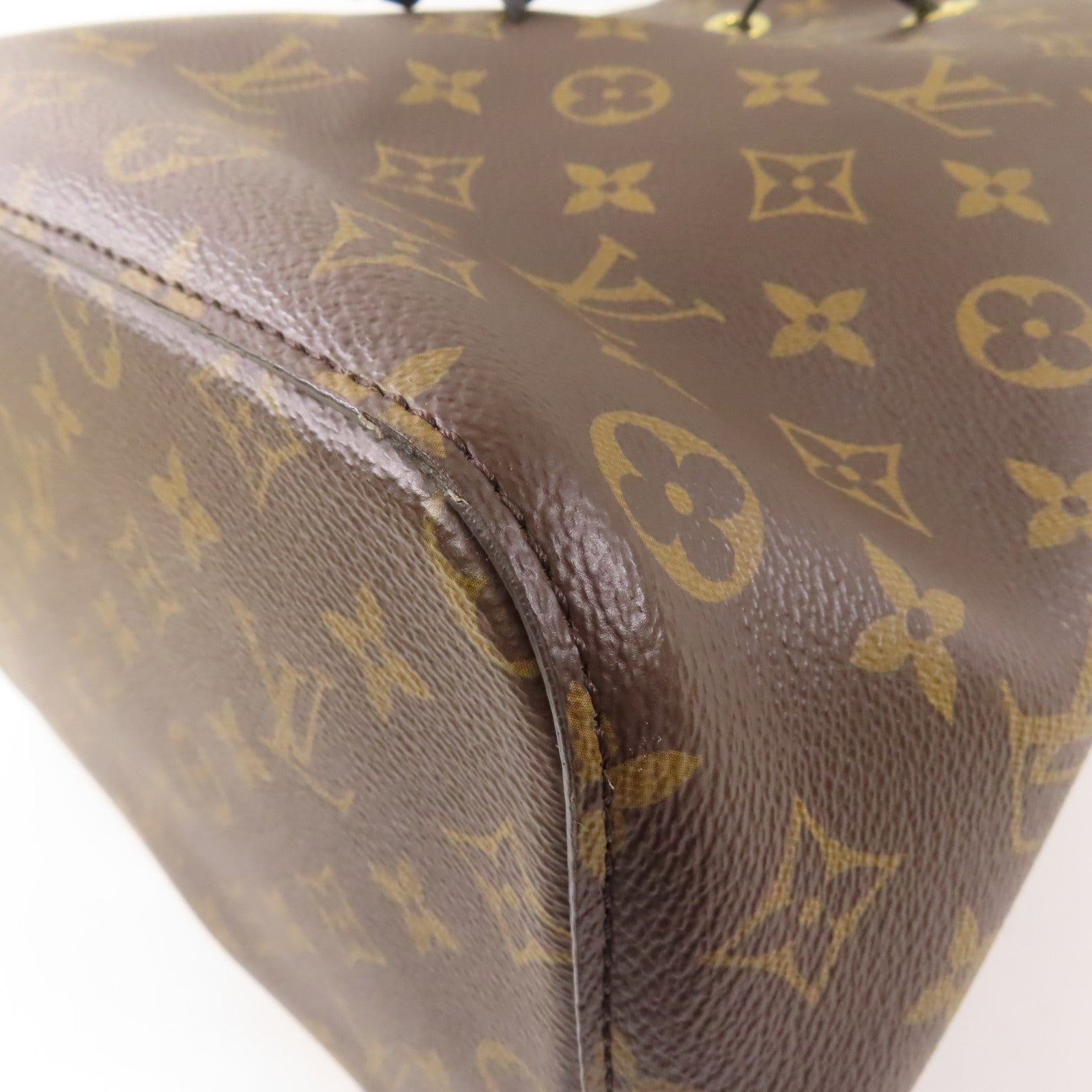 LOUIS VUITTON Monogram Neo Noe MM金扣肩背袋