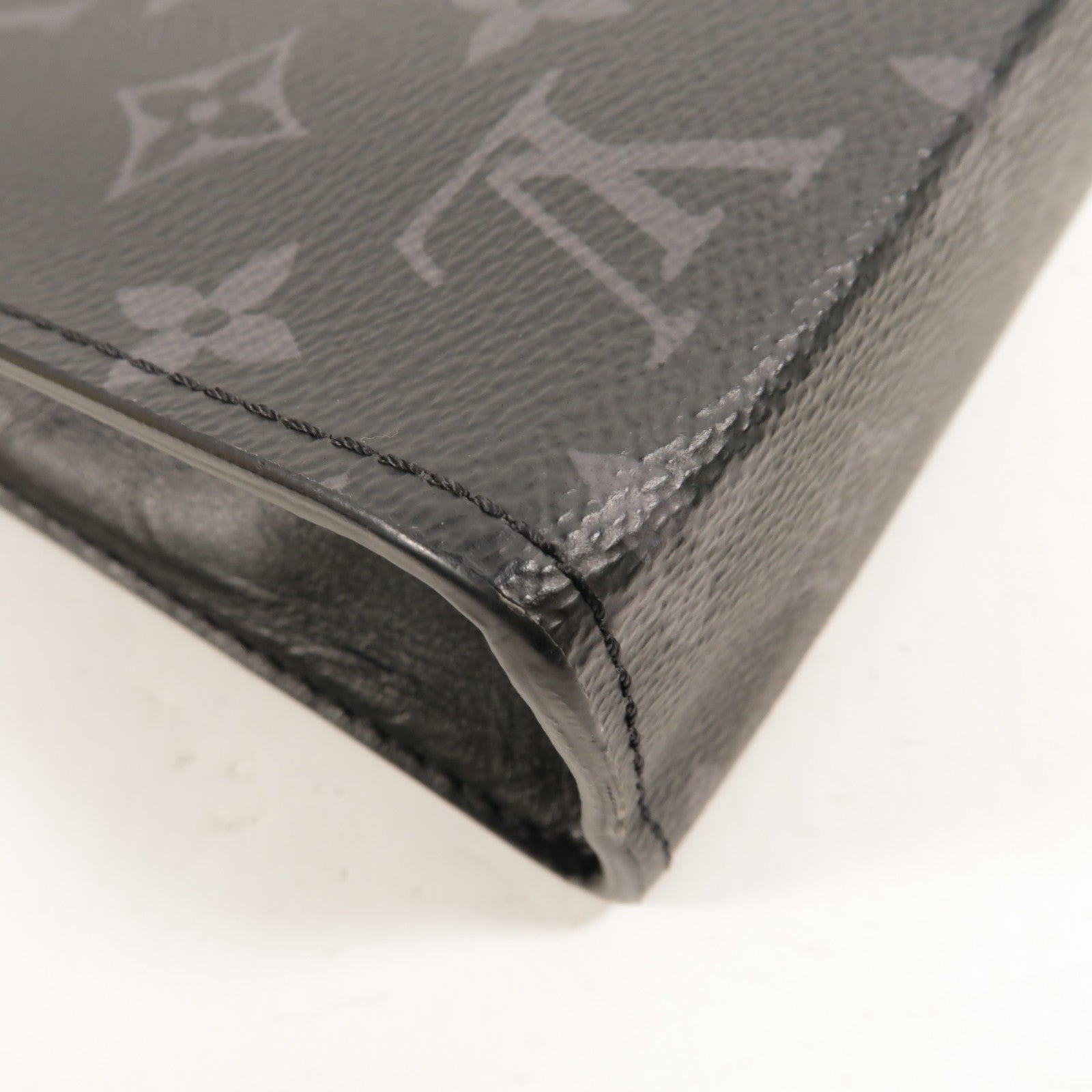 LOUIS VUITTON Monogram Eclipse Gaston銀扣肩背袋