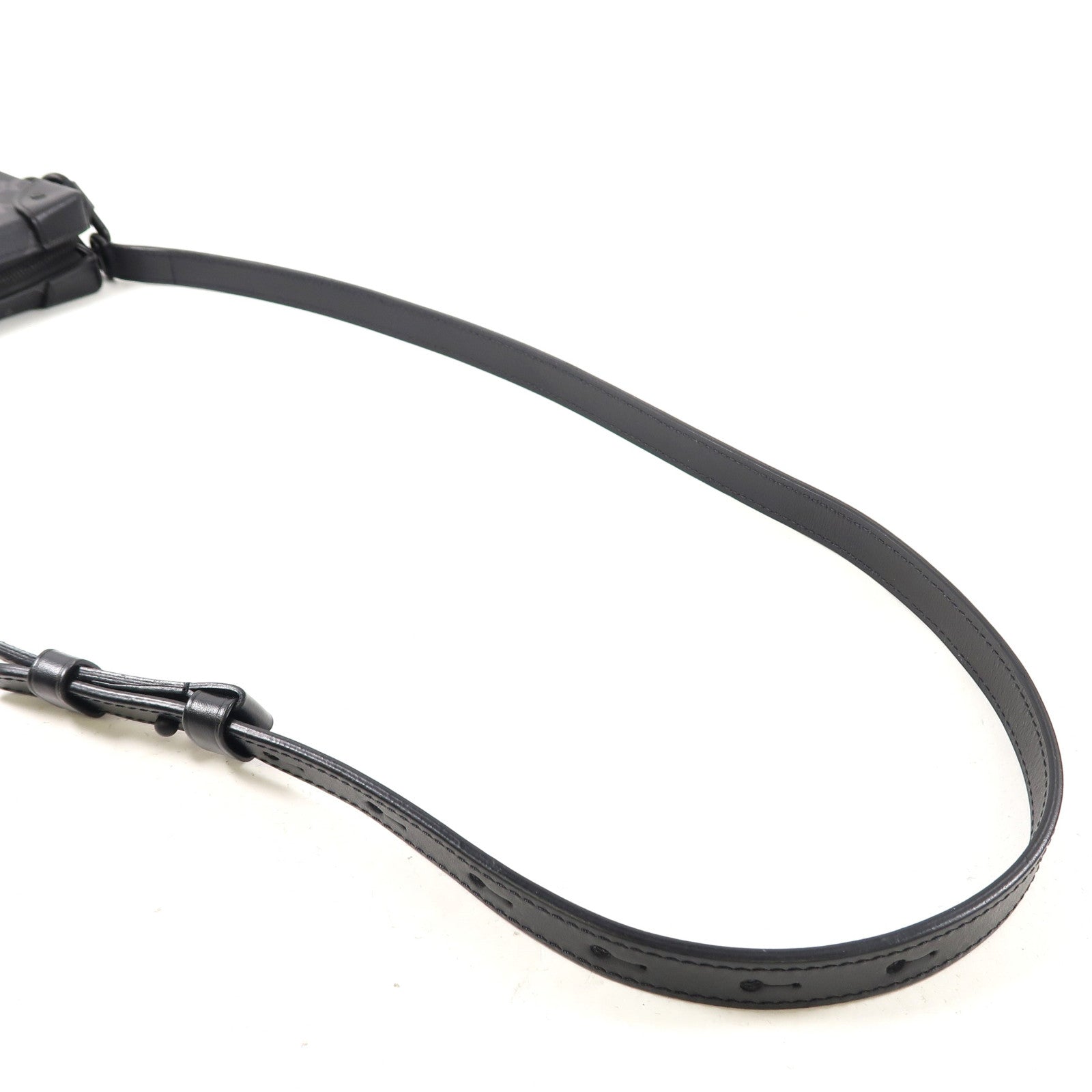LOUIS VUITTON Monogram Eclipse Soft Trunk Wallet肩背袋黑色