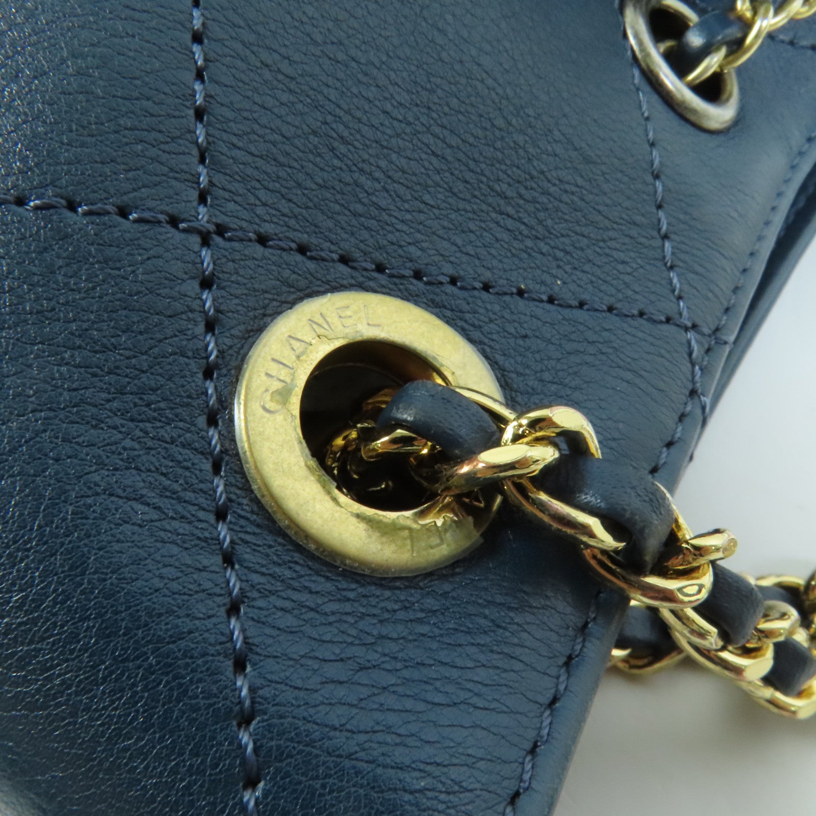 CHANEL 牛皮皮革Chain Shoulder鏈帶肩背袋