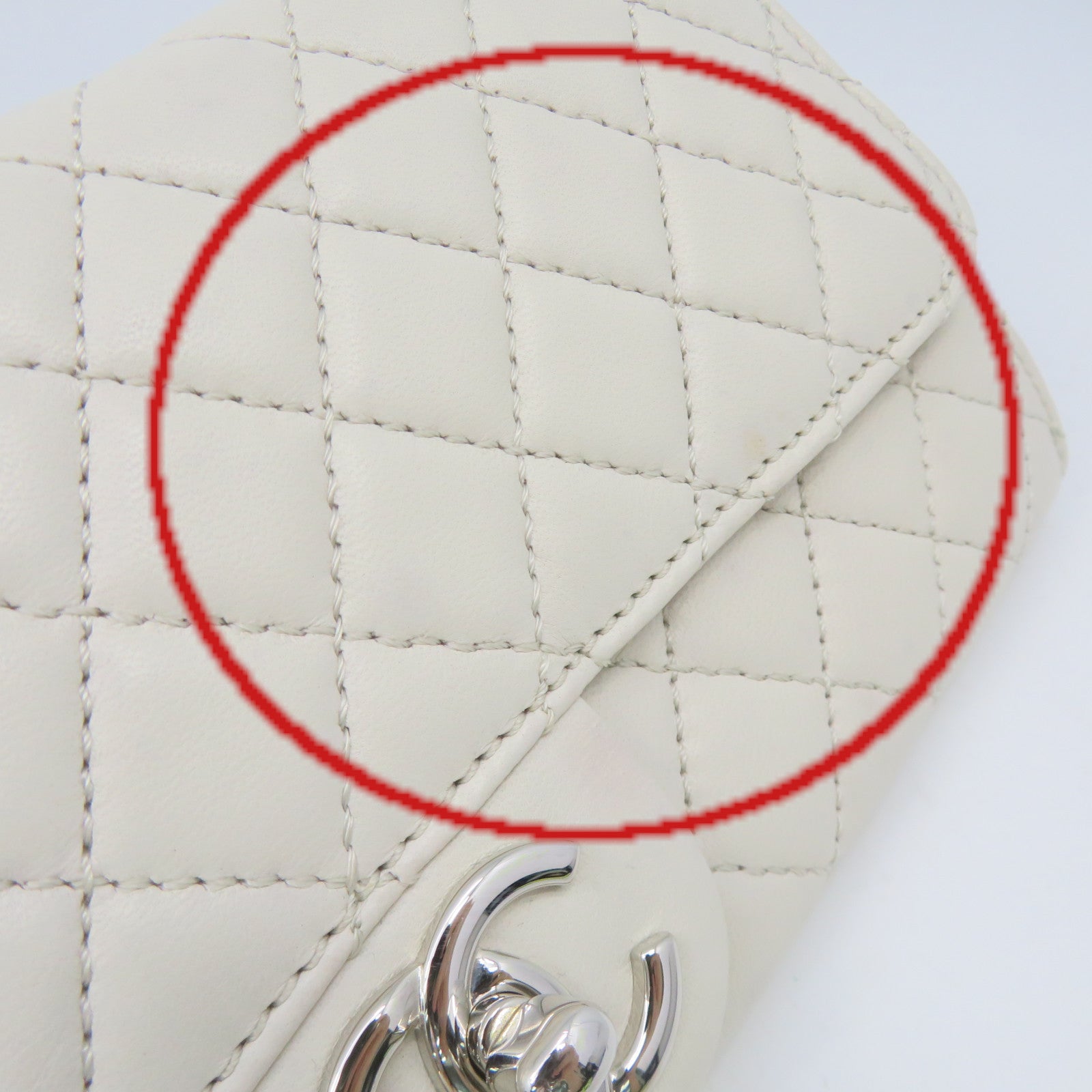 CHANEL 【激減優惠】菱格羊皮皮革Chain Shoulder Bag銀扣鏈帶肩背袋米白色