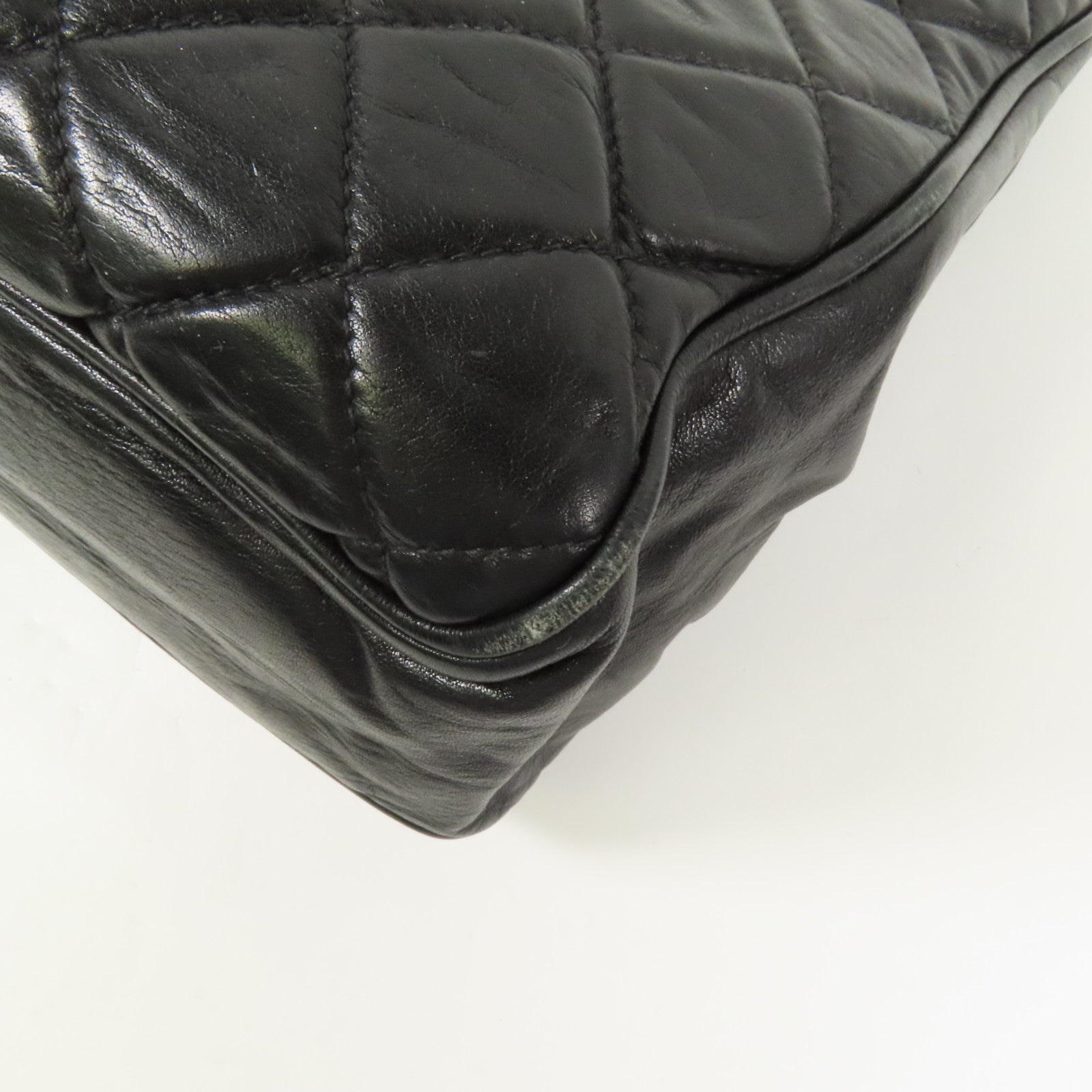 CHANEL 羊皮皮革Shoulder Bag金扣肩背袋