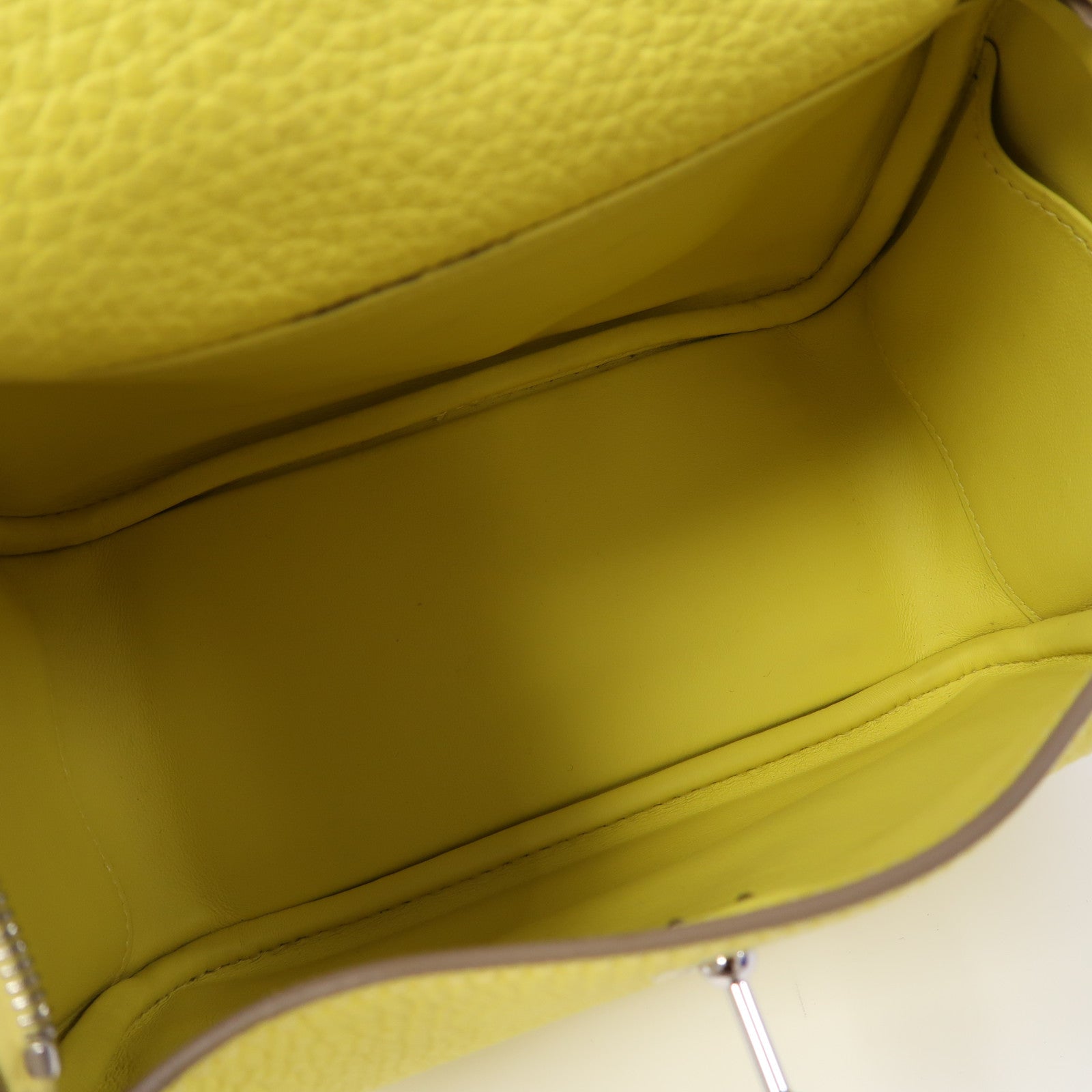 HERMES Clemence皮革Mini Lindy銀扣肩背袋黃色