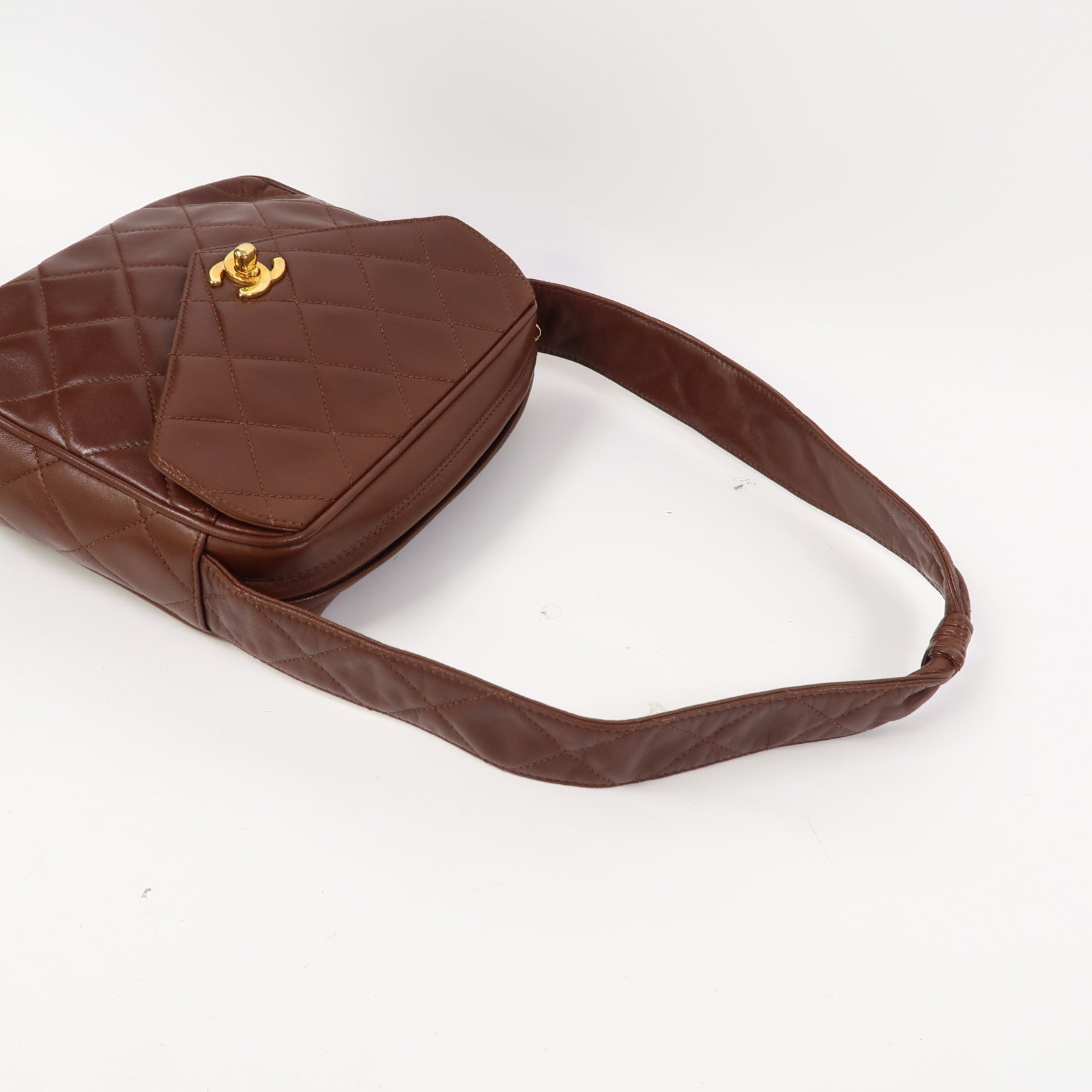 CHANEL 菱格羊皮皮革Shoulder Bag金扣肩背袋啡色