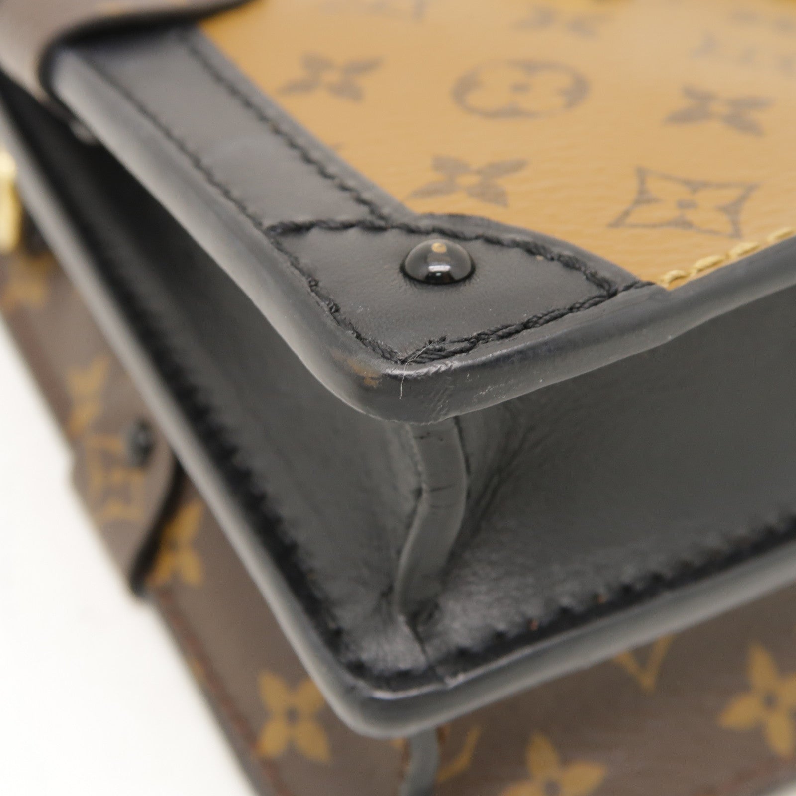 LOUIS VUITTON **【激減優惠】Monogram Reverse Trunk Clutch金扣肩背袋啡色/黑色