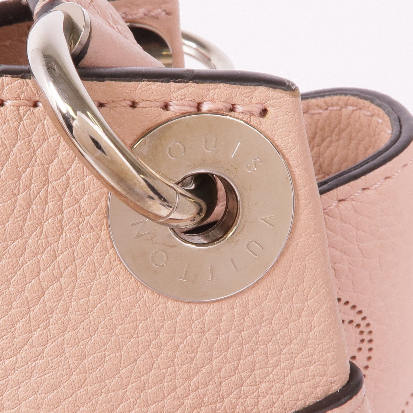 LOUIS VUITTON 牛皮皮革Mahina Sevres Magnolia銀扣肩背袋