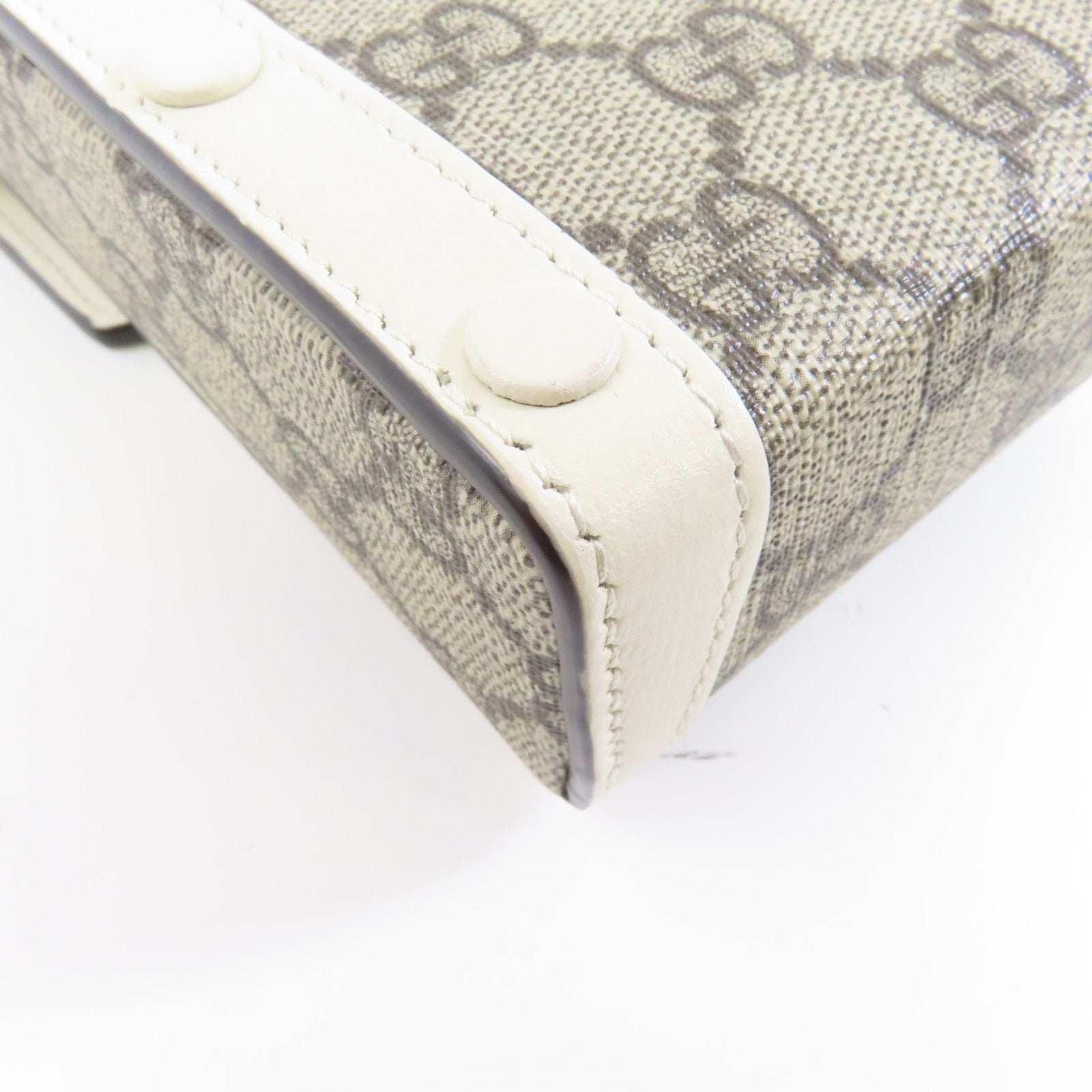 GUCCI 【激減優惠】塗層帆布GG Supreme Horsebit Mini金扣肩背袋啡色/白色