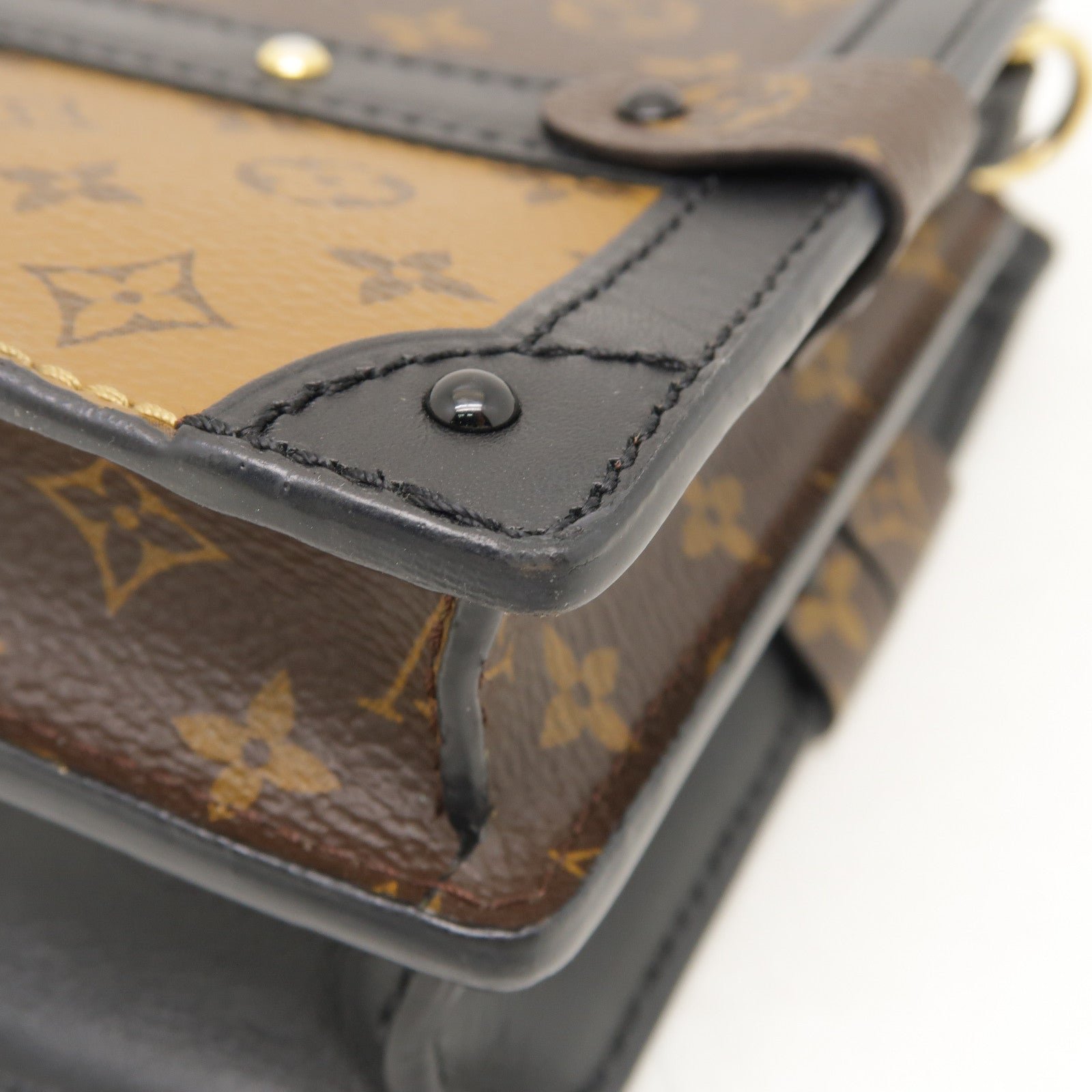 LOUIS VUITTON **【激減優惠】Monogram Reverse Trunk Clutch金扣肩背袋啡色/黑色