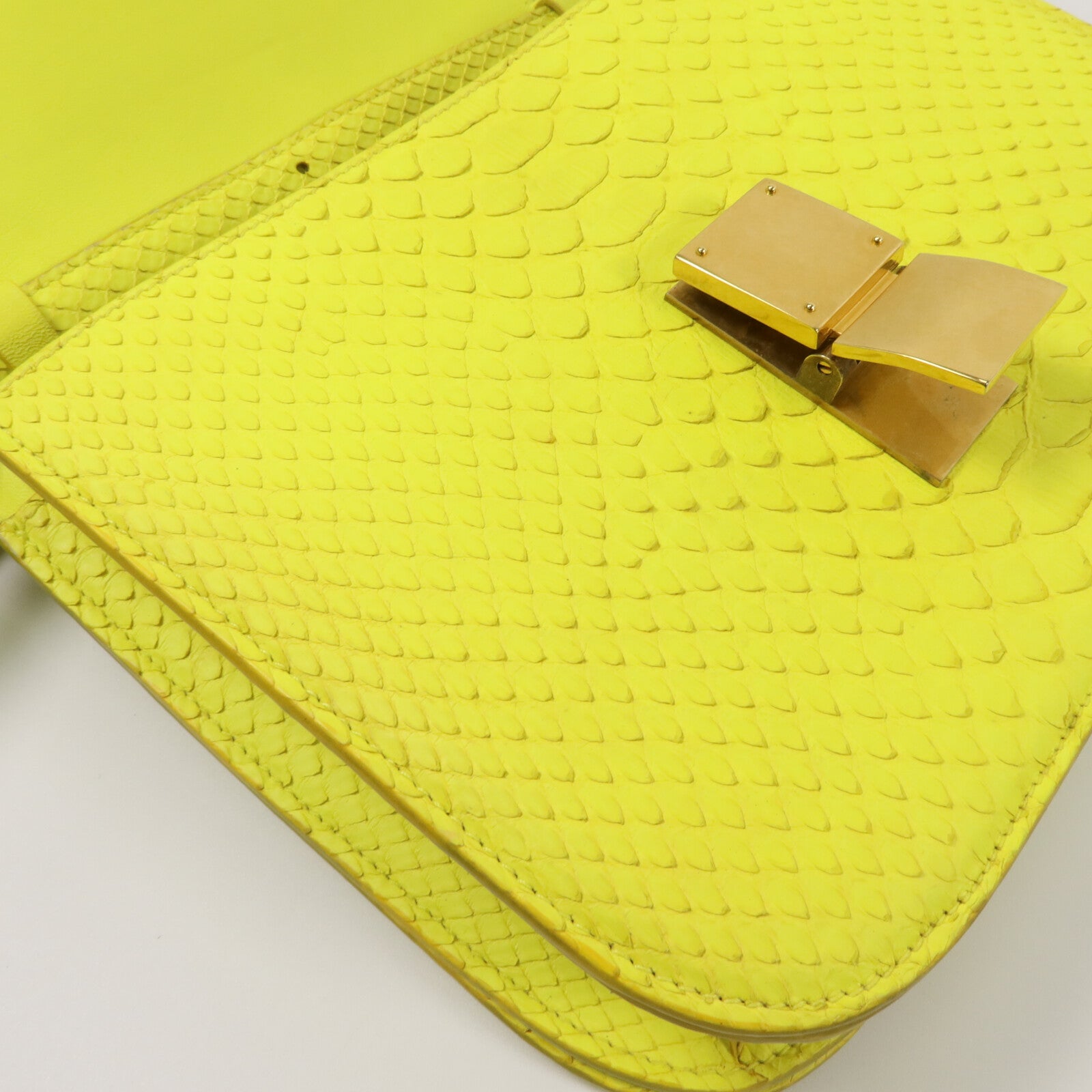 CELINE 蛇皮皮革Classic Box Medium肩背袋