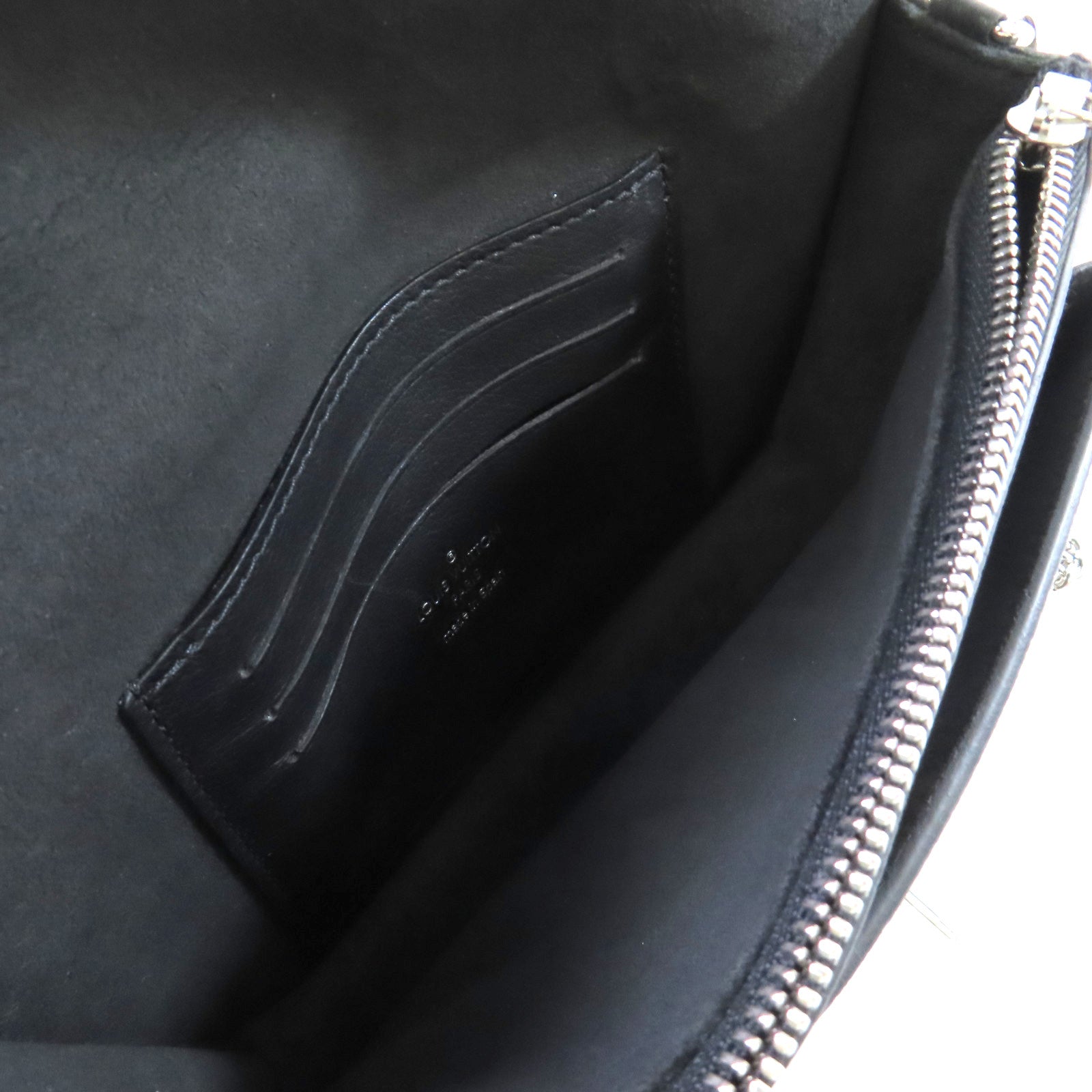 LOUIS VUITTON 牛皮皮革Mylockme Chain Pochette Shoulder Bag鏈帶肩背袋黑色