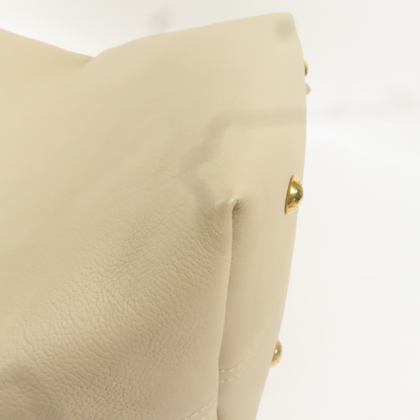 LOUIS VUITTON 牛皮皮革Low Key Hobo MM金扣肩背袋