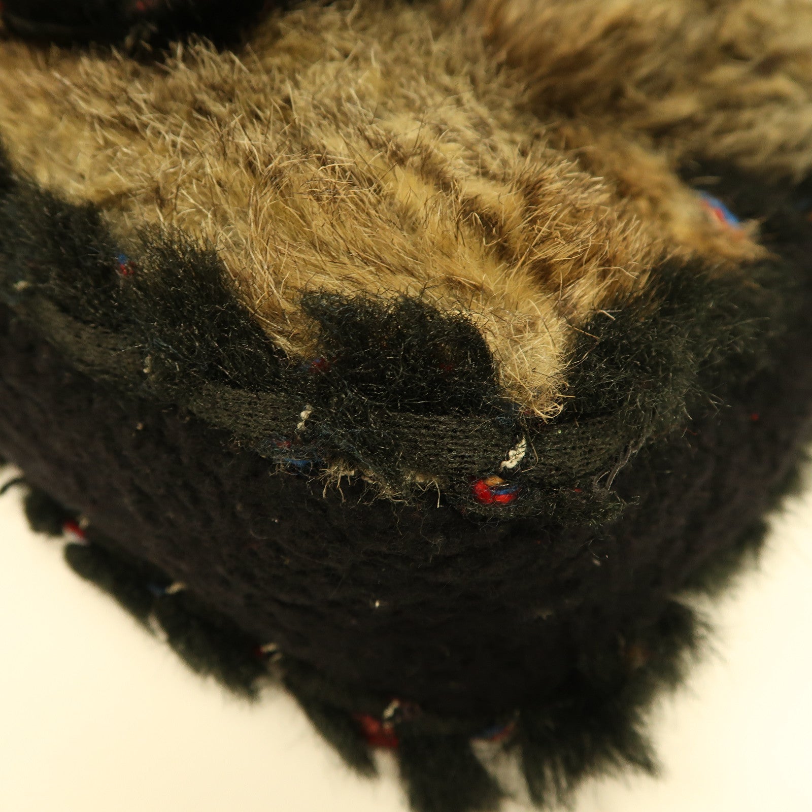 CHANEL 【激減優惠】軟呢/Fur Chain Shoulder銀扣鏈帶肩背袋米色/黑色