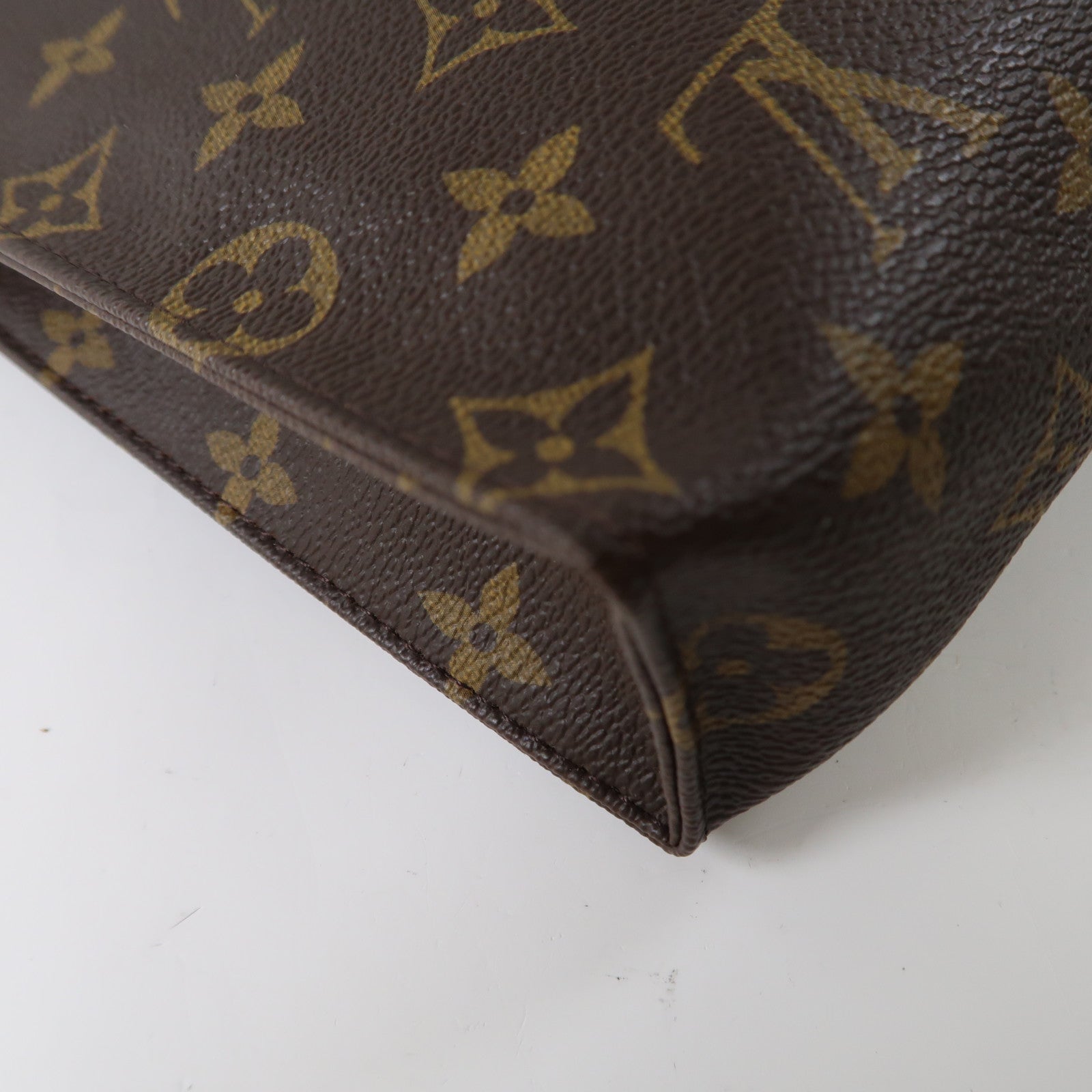 LOUIS VUITTON Monogram Poche Toilette 26金扣手拿包棕色