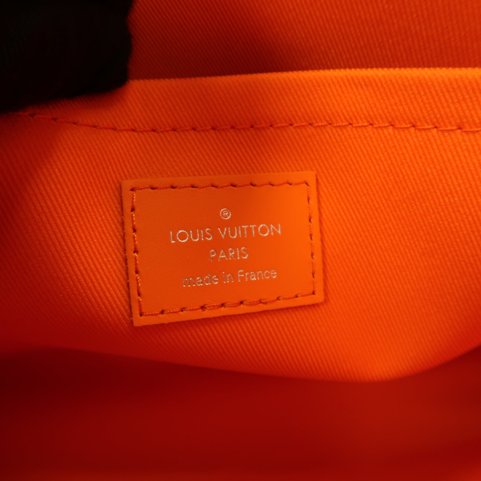 LOUIS VUITTON Monogram Pochette Voyage MM金扣手拿包棕色
