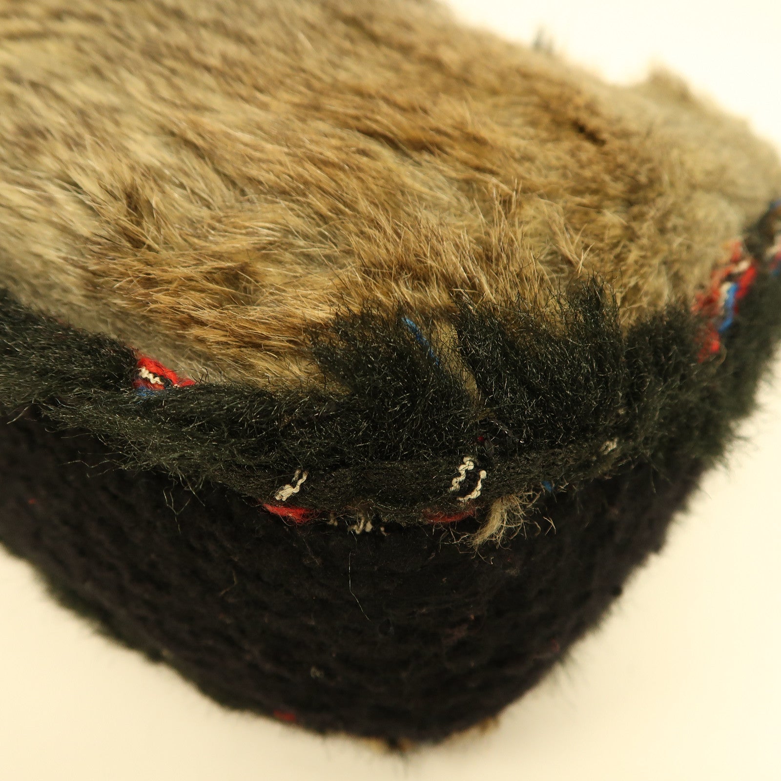CHANEL 【激減優惠】軟呢/Fur Chain Shoulder銀扣鏈帶肩背袋米色/黑色