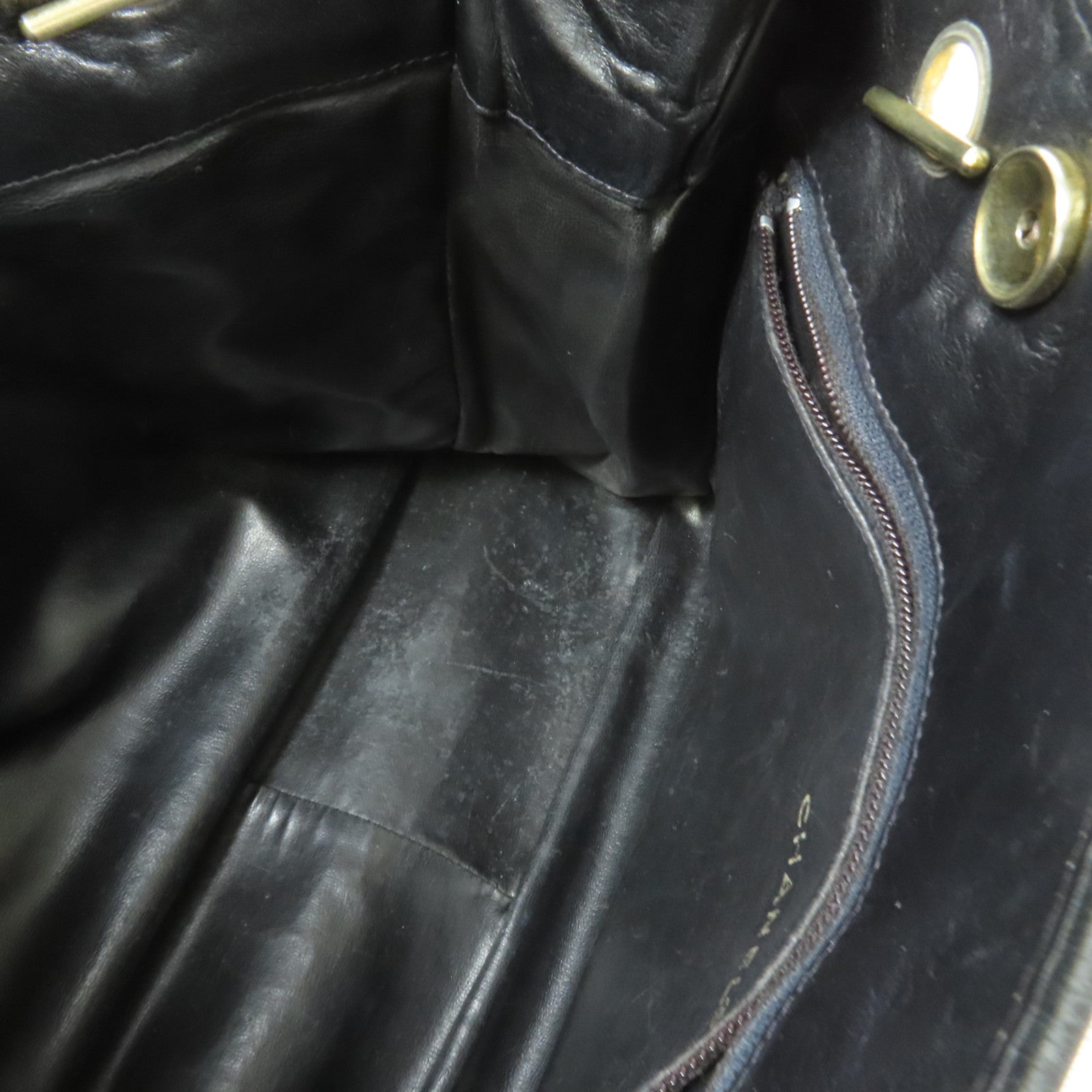 CHANEL 羊皮皮革Shoulder Bag金扣肩背袋