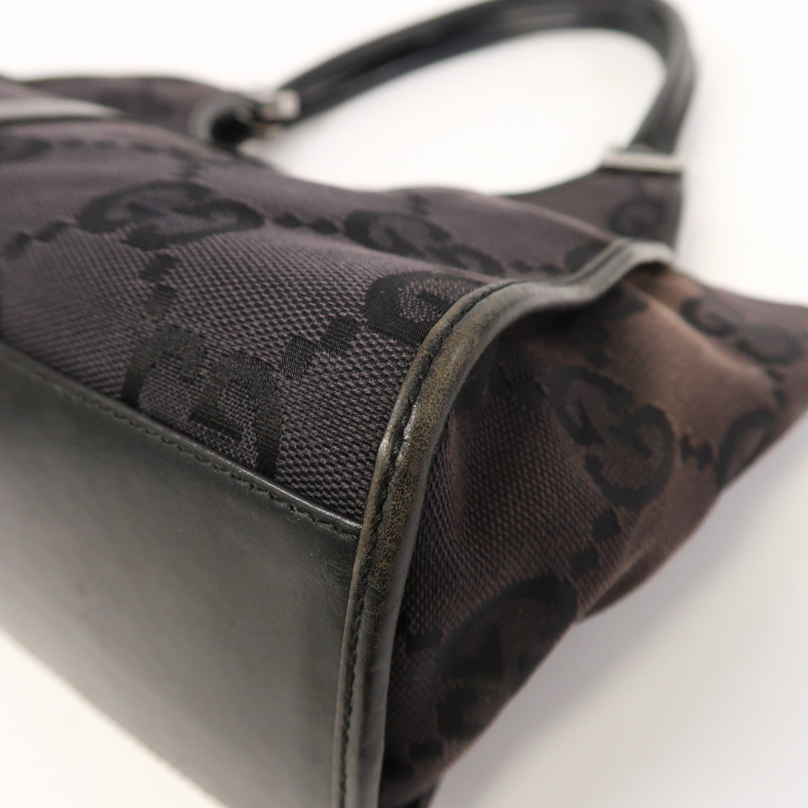 GUCCI 【激減優惠】帆布Jackie銀扣肩背袋黑色