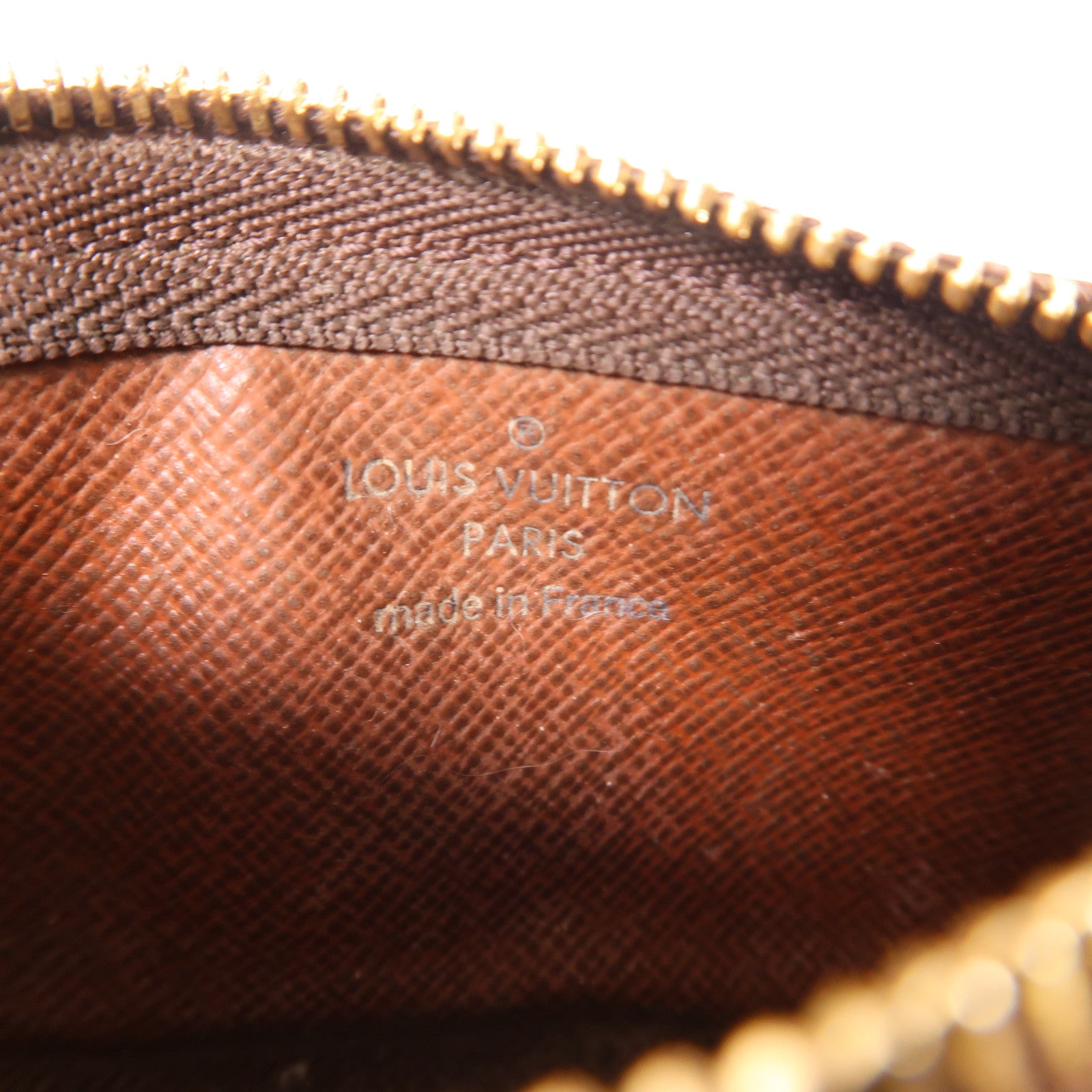 LOUIS VUITTON Monogram Key Pouch金扣鎖匙包