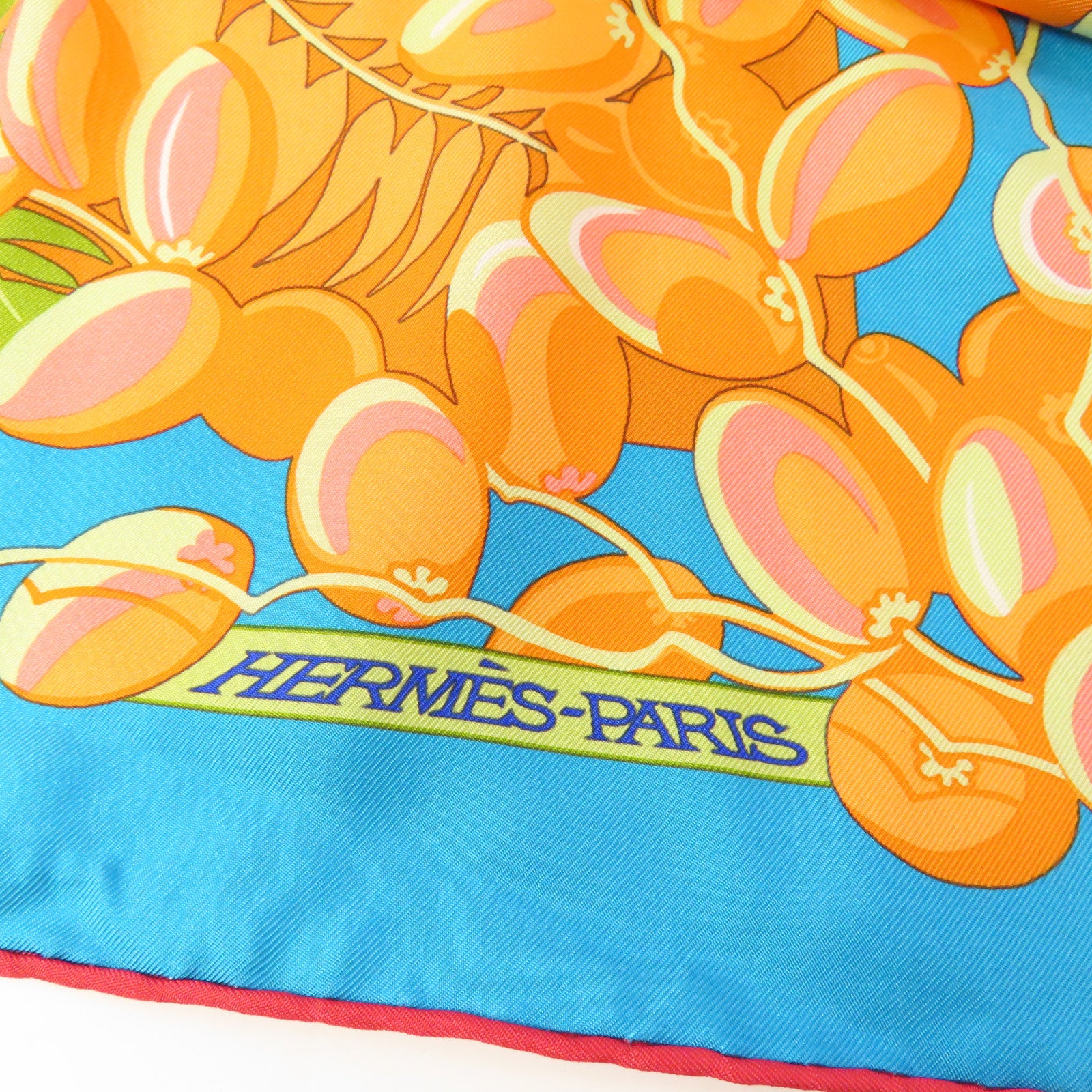 HERMES 絲質140x140圍巾