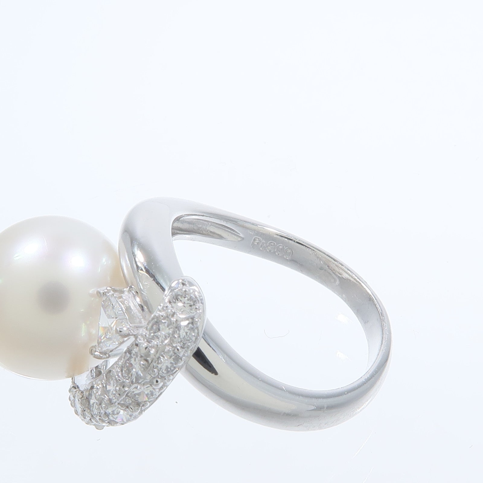 JEWELRY PT900鉑金Pearl Diamond Ring珍珠/鑽石戒指