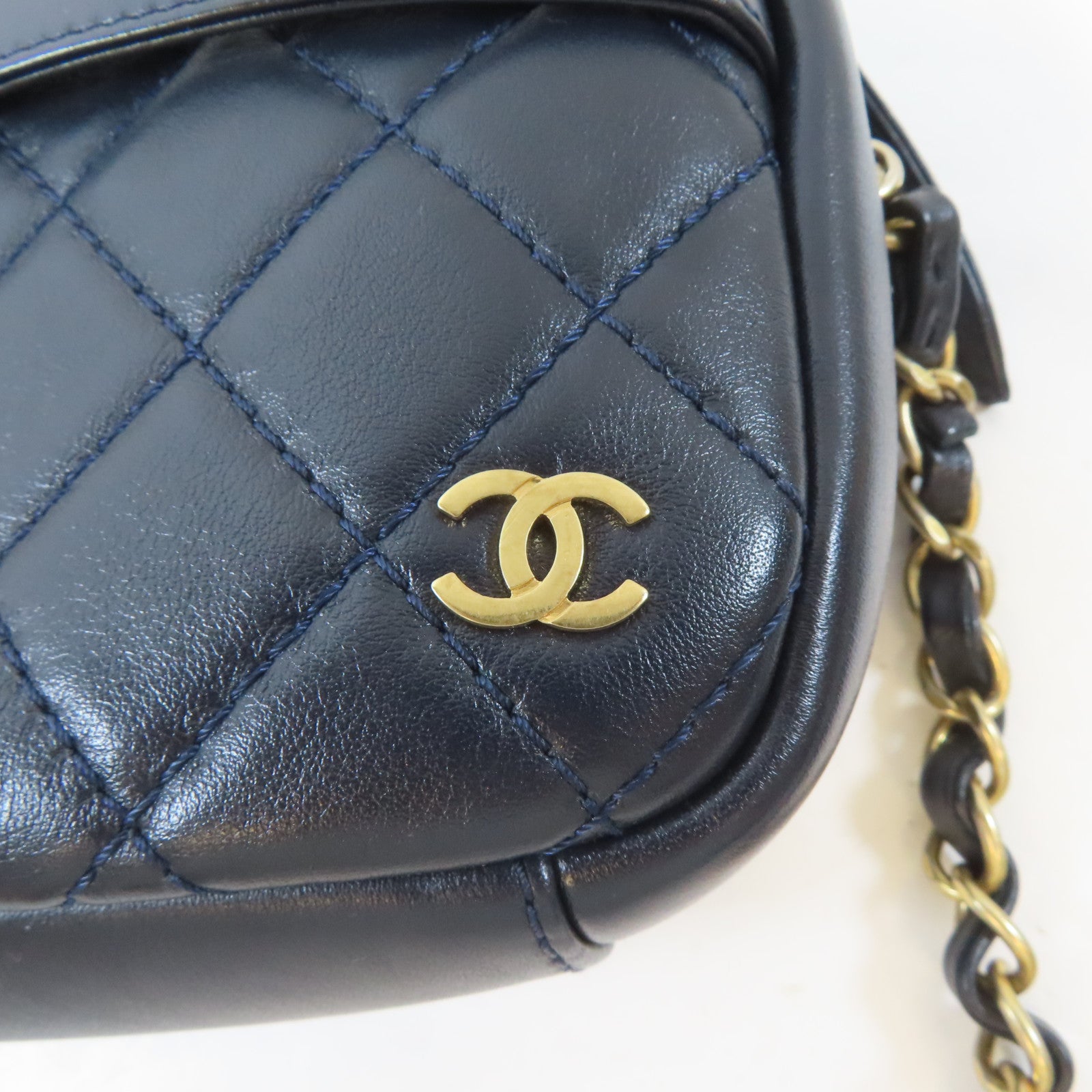 CHANEL 【激減優惠】菱格牛皮皮革Chain Shoulder Bag金扣肩背袋深藍色