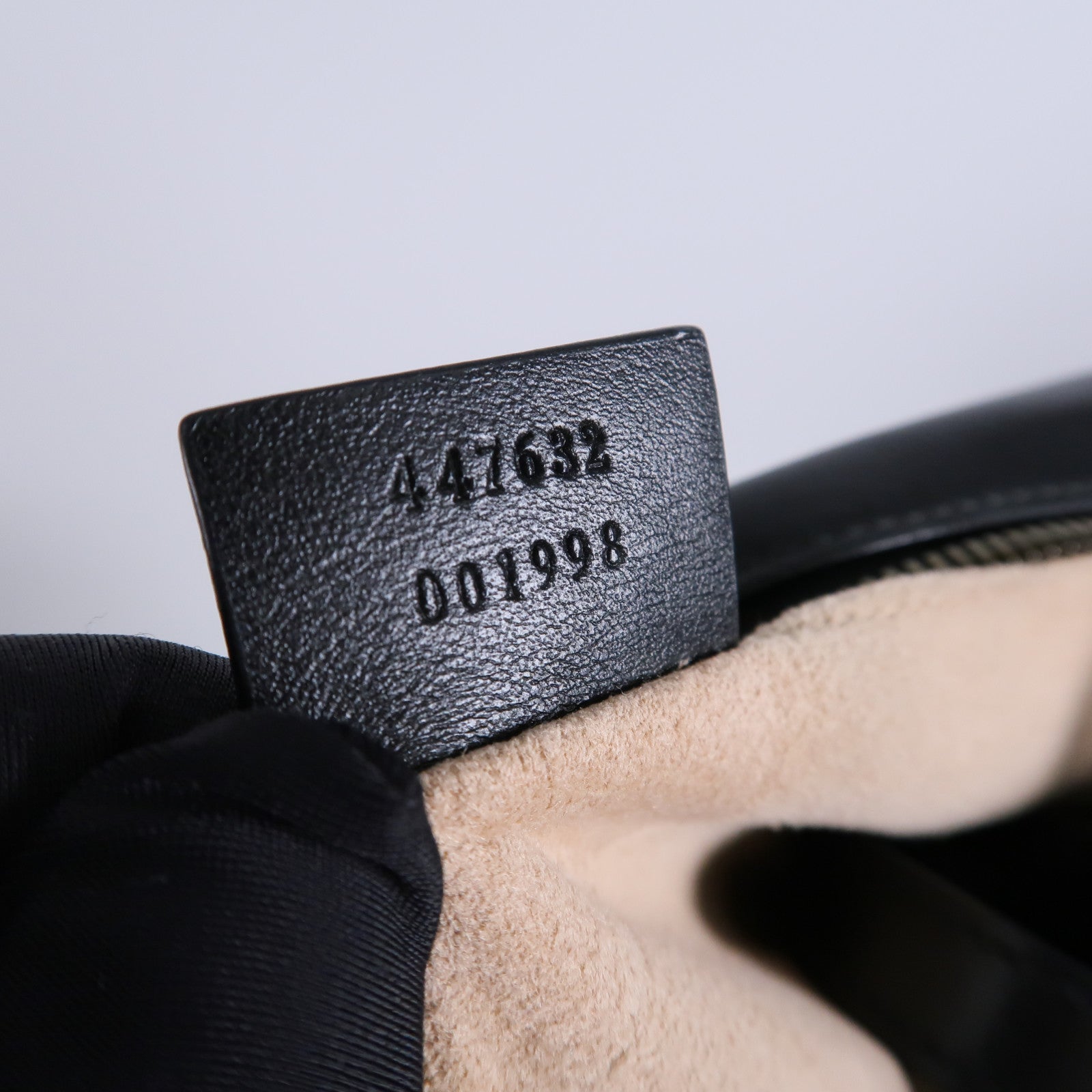 GUCCI 牛皮皮革GG Marmont鏈帶肩背袋