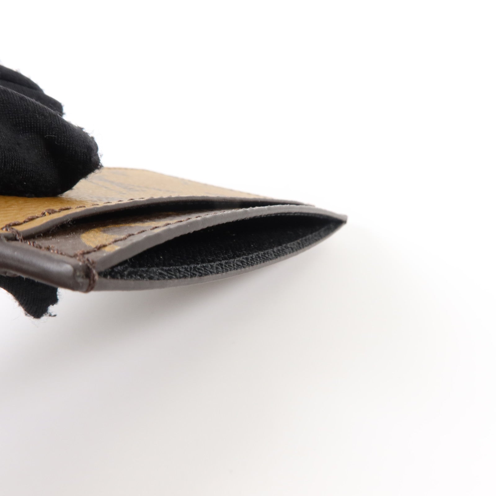 LOUIS VUITTON Monogram Reverse Card Holder卡片套