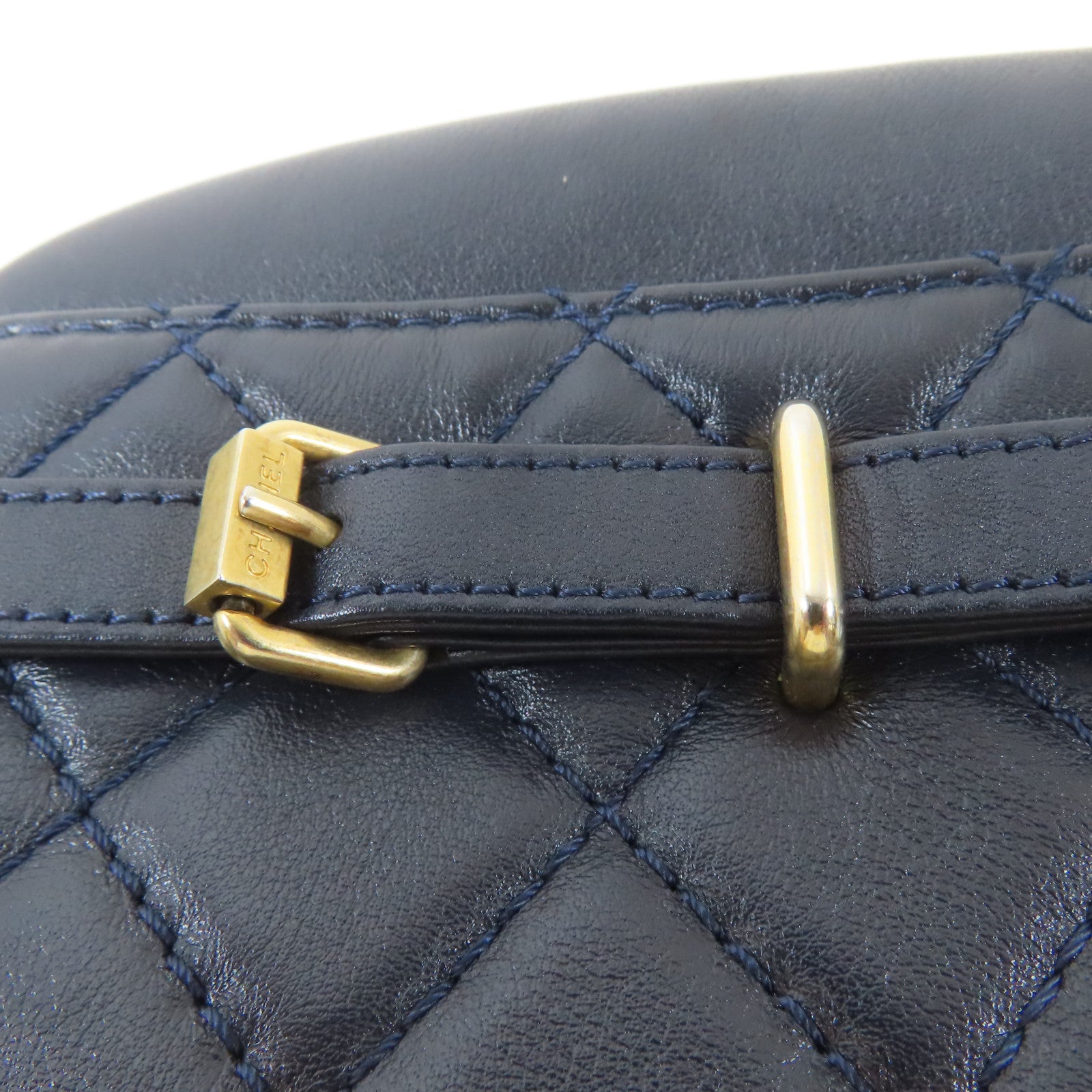 CHANEL 【激減優惠】菱格牛皮皮革Chain Shoulder Bag金扣肩背袋深藍色