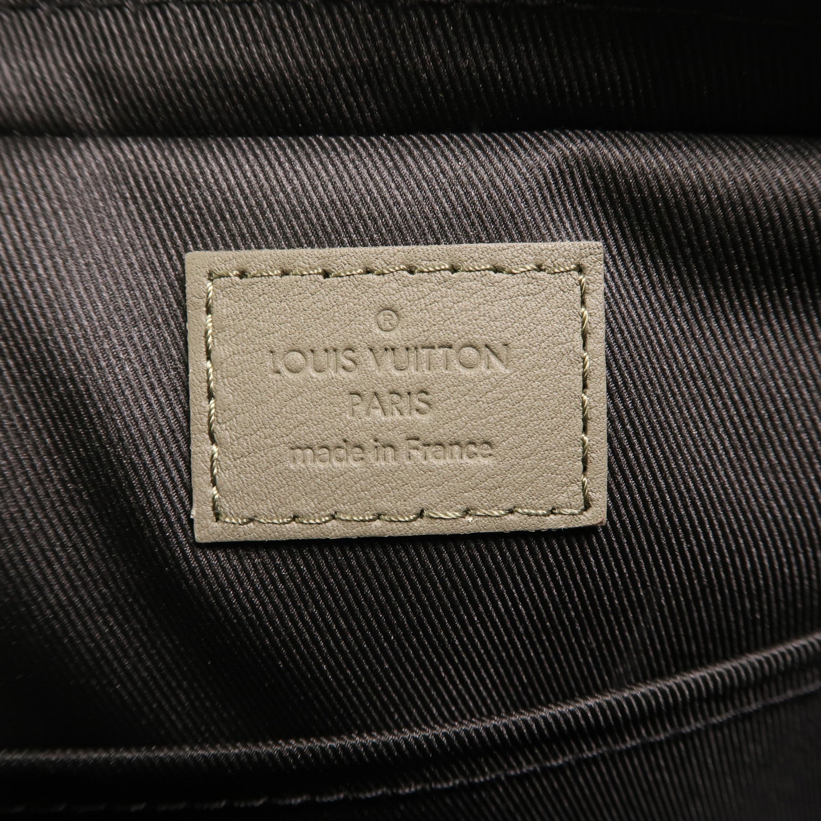LOUIS VUITTON 【激減優惠】Monogram Shadow Trio Messenger肩背袋