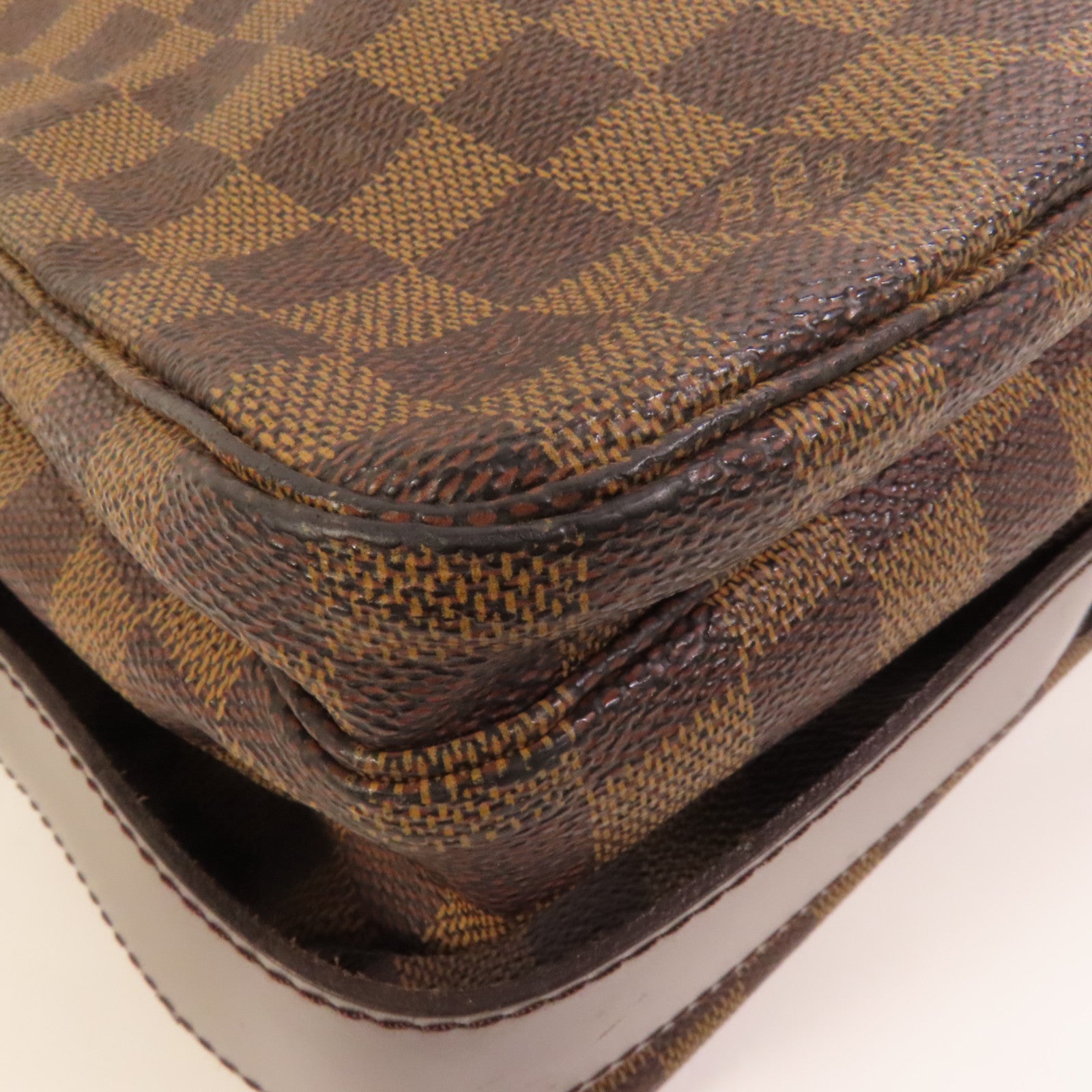 LOUIS VUITTON Damier Naviglio金扣肩背袋