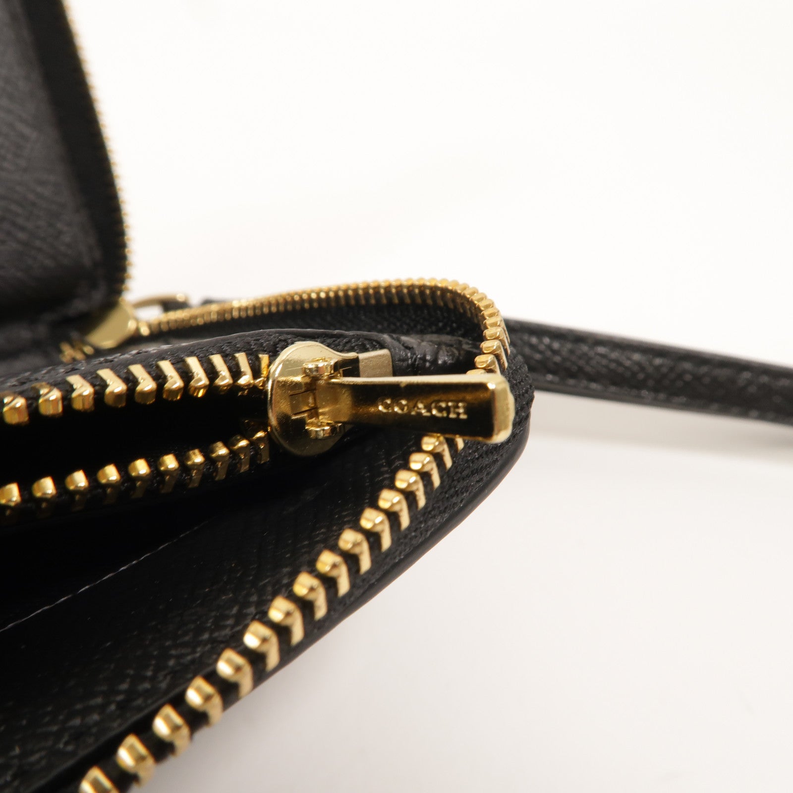 COACH 牛皮皮革Zip Around Wallet長錢包