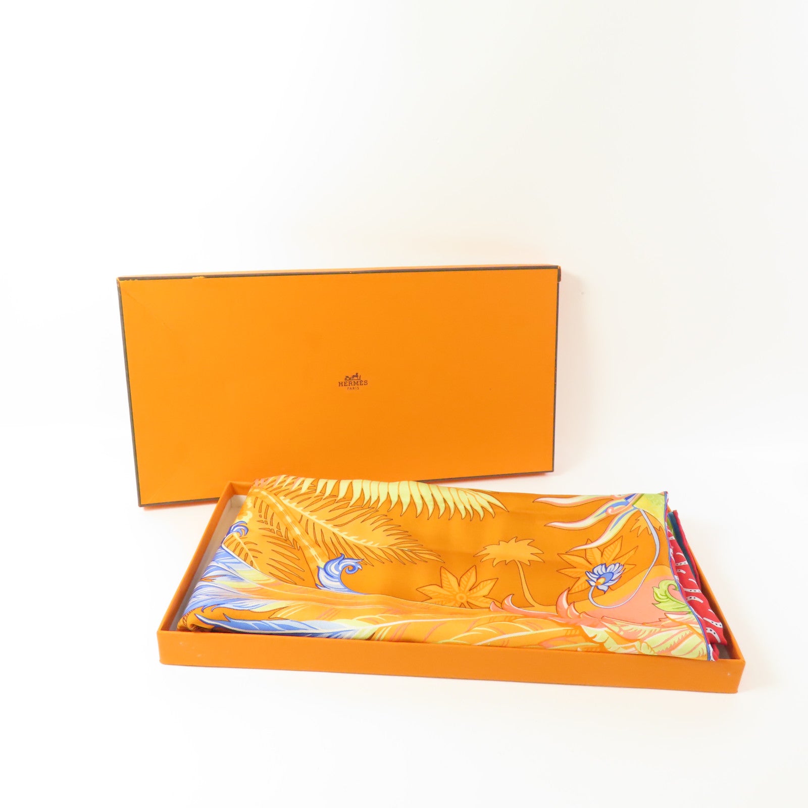 HERMES 絲質140x140圍巾