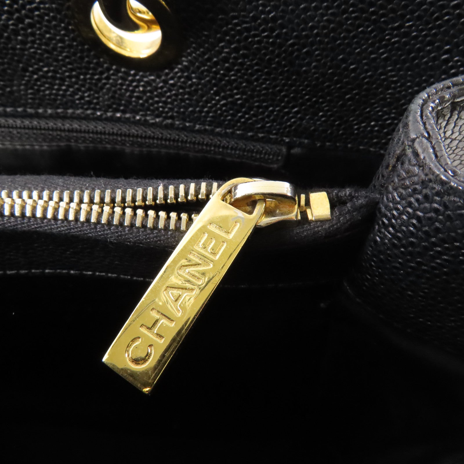 CHANEL 牛皮皮革GST Grand Shopping Tote Bag金扣鏈帶肩背袋
