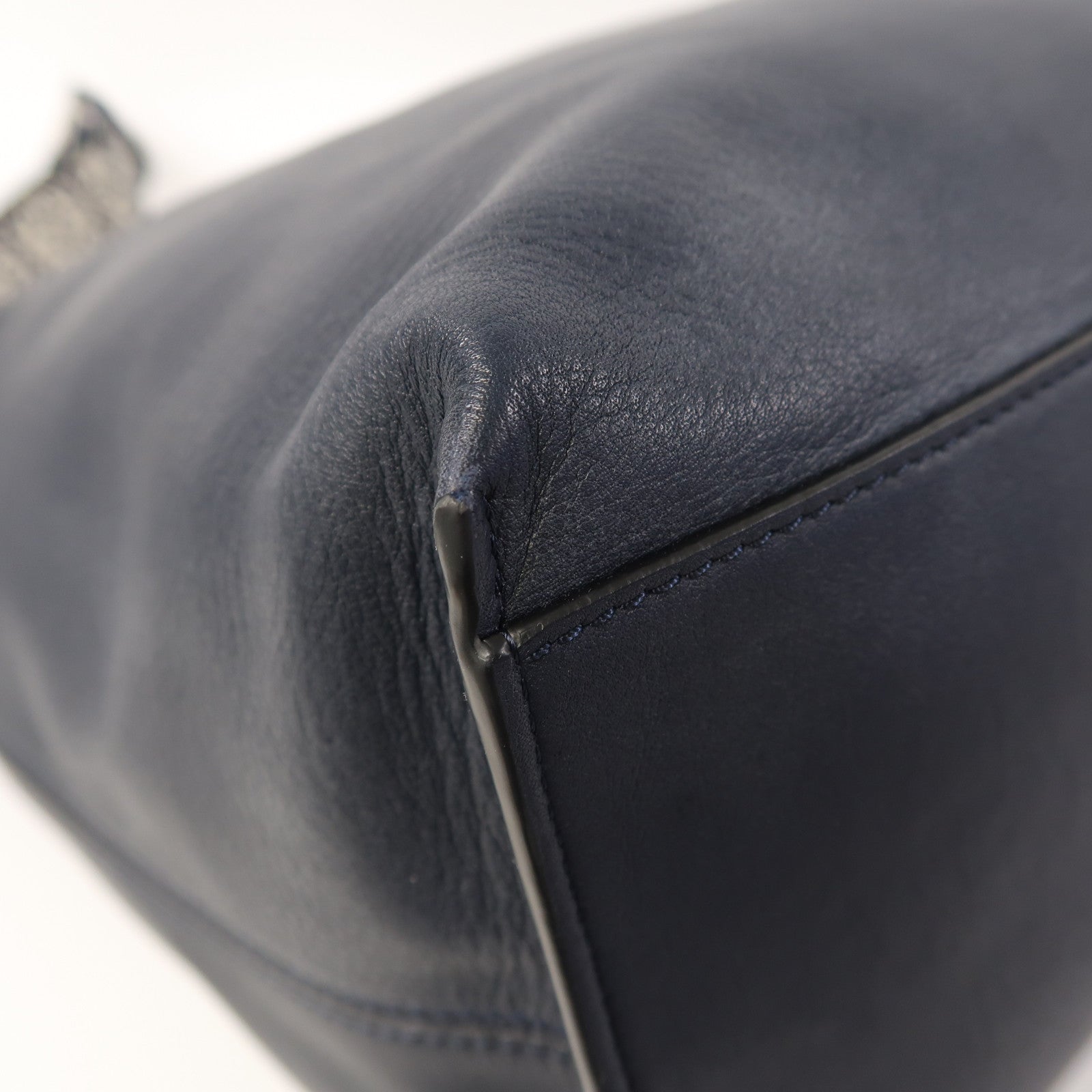 LOEWE 牛皮皮革Cubi Crossbody Bag銀扣肩背袋藍色