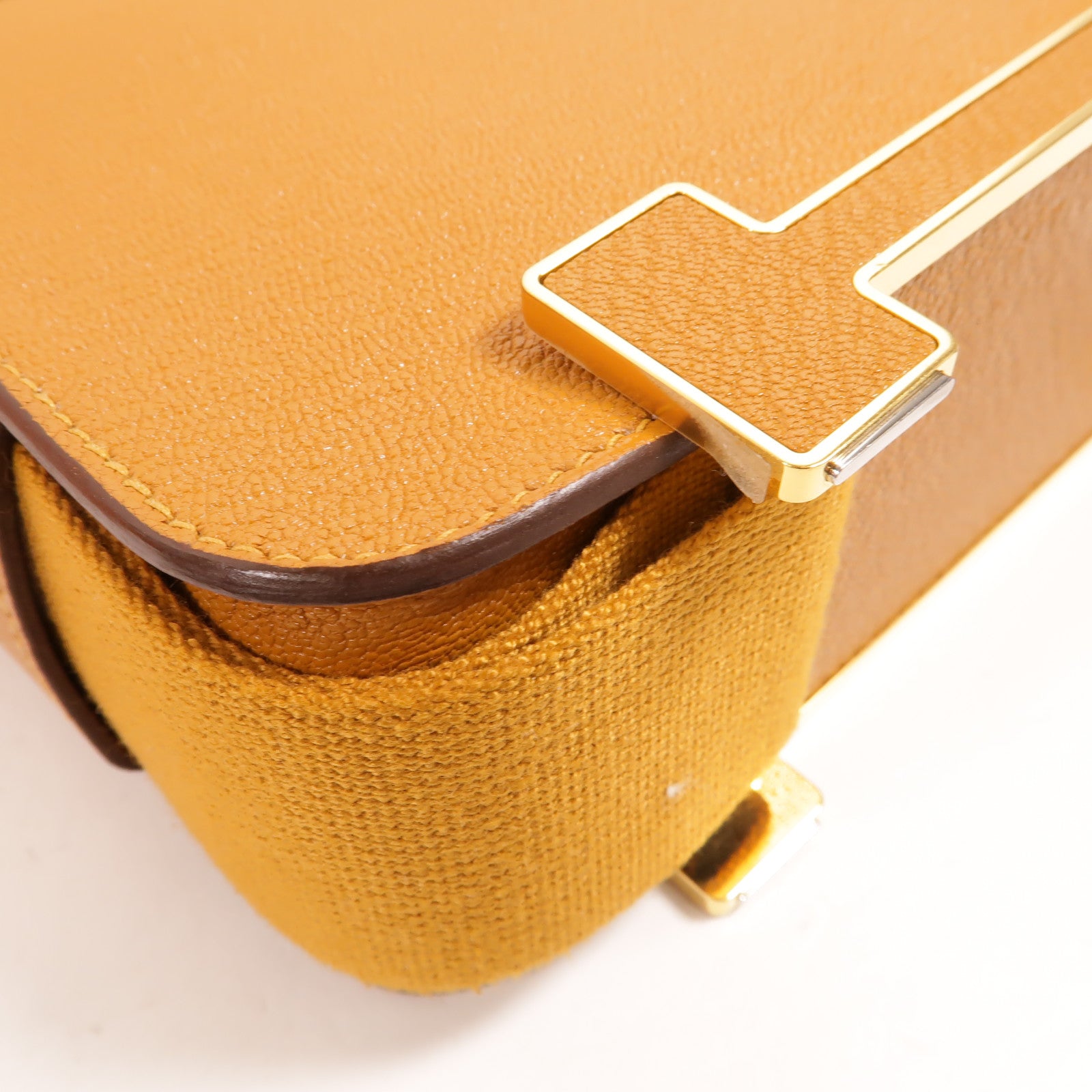 HERMES Chevre皮革Geta肩背袋Caramel