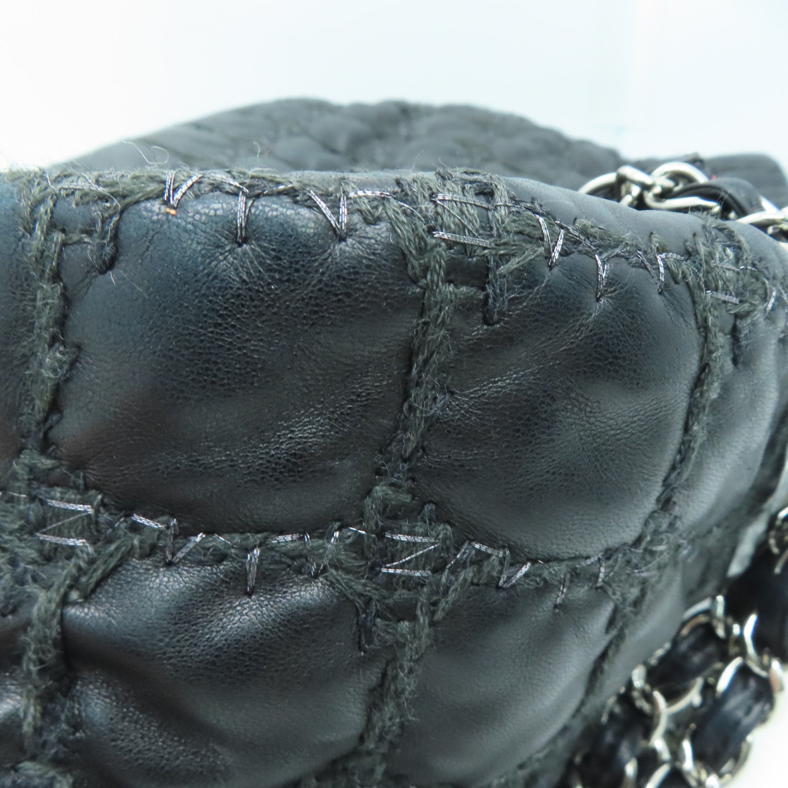 CHANEL 菱格羊皮皮革Chain Shoulder Bag银扣链带肩背袋黑色