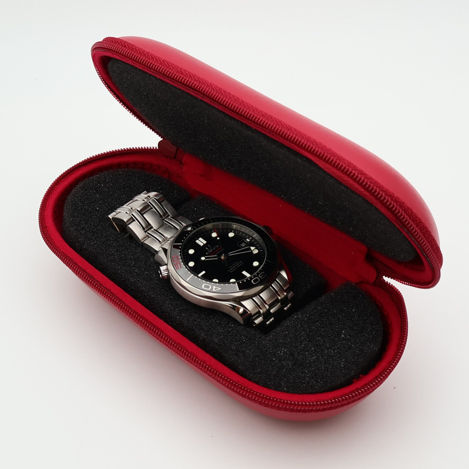OMEGA Seamaster James Bond 212.30.41.20.01.005