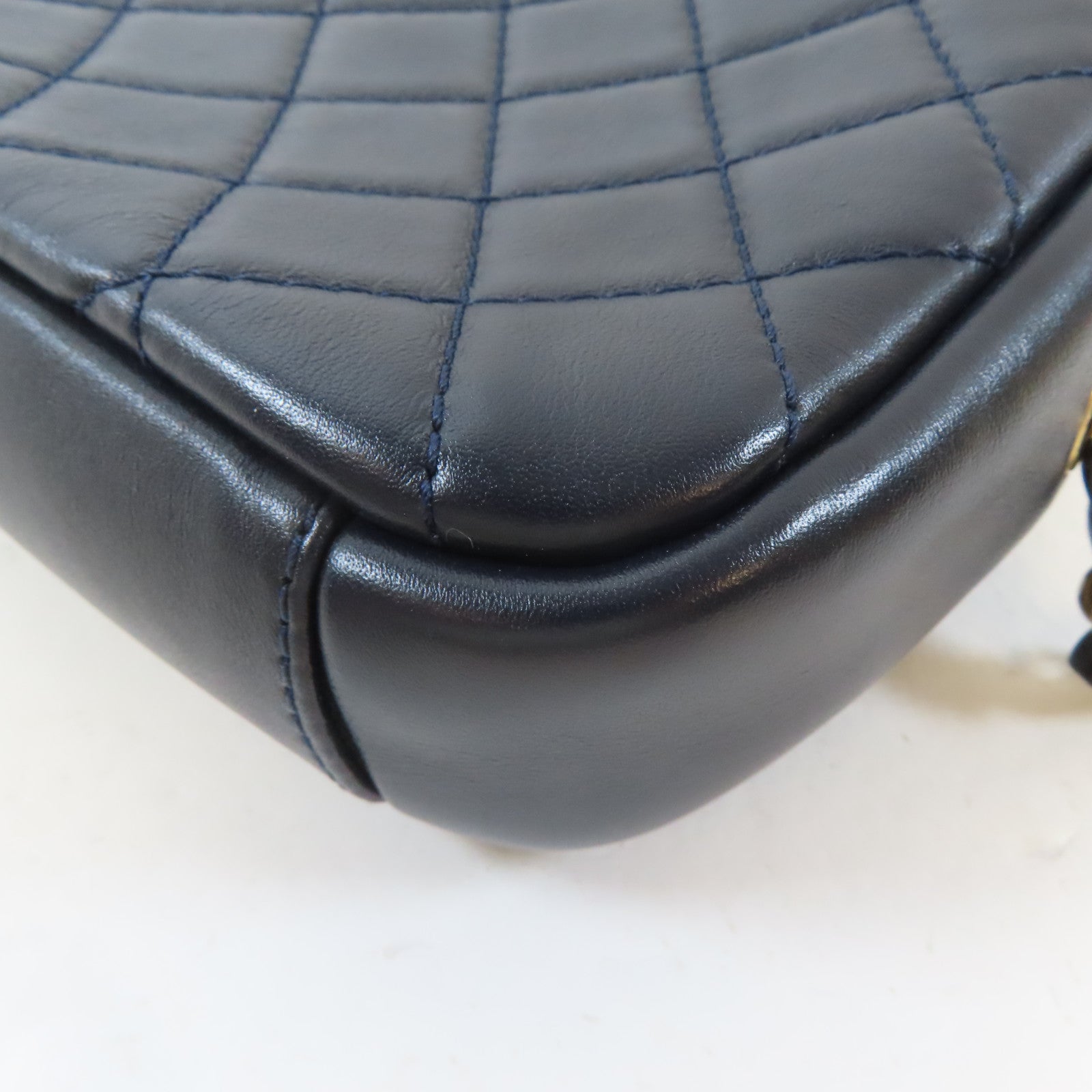 CHANEL 【激減優惠】菱格牛皮皮革Chain Shoulder Bag金扣肩背袋深藍色
