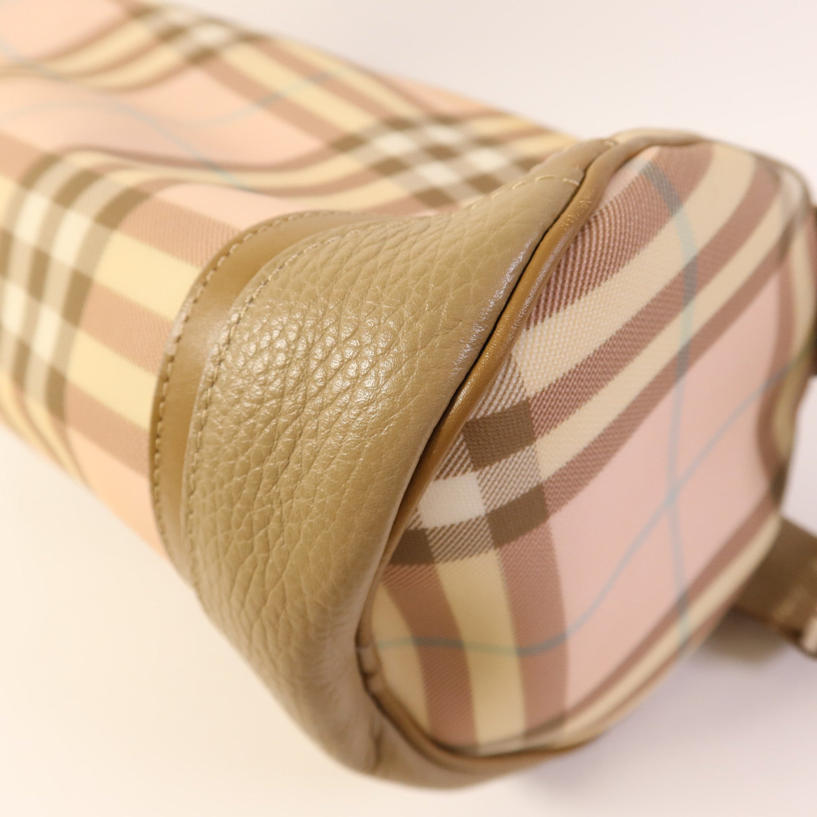 BURBERRY PVC Shoulder Bag銀扣肩背袋