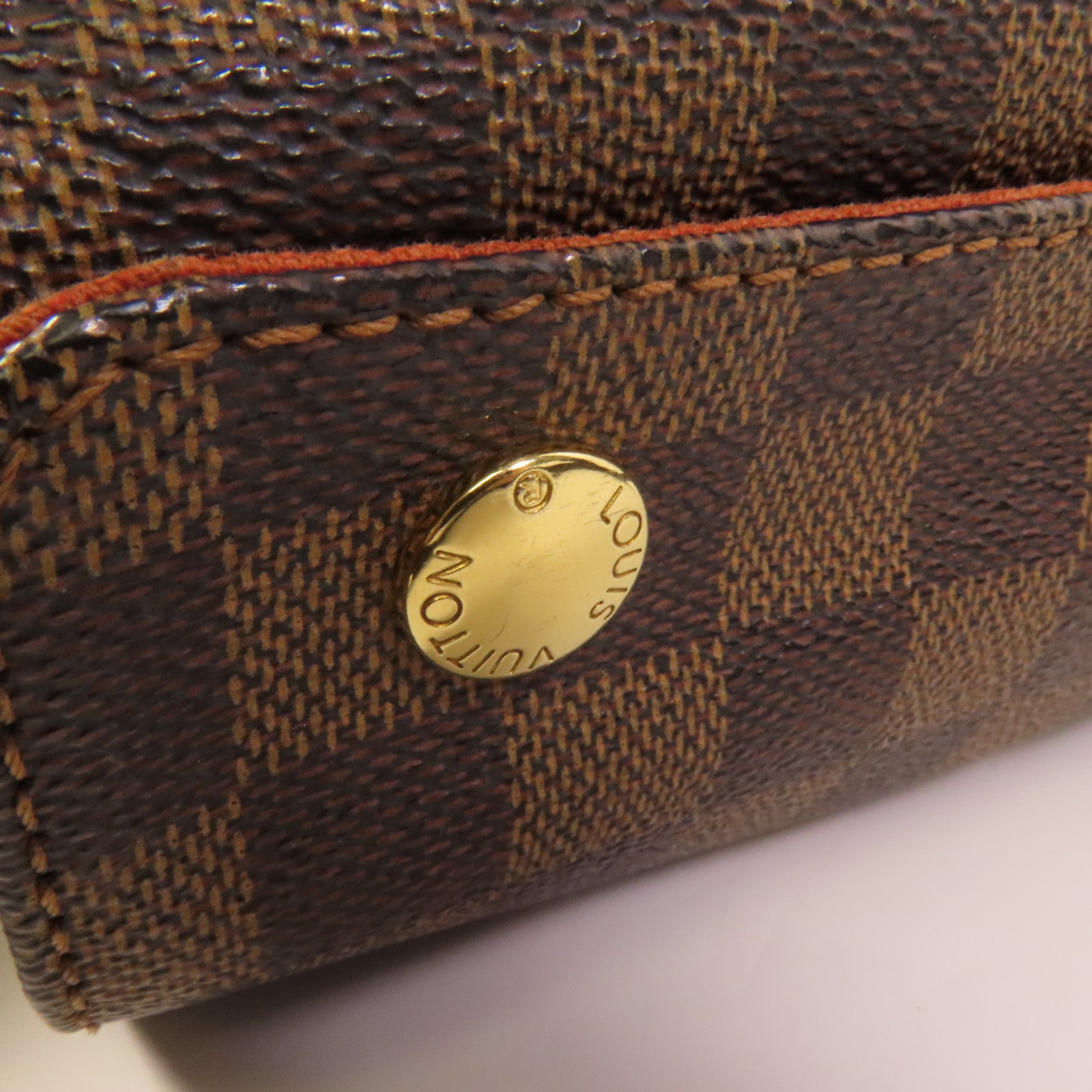 LOUIS VUITTON Damier Naviglio金扣肩背袋