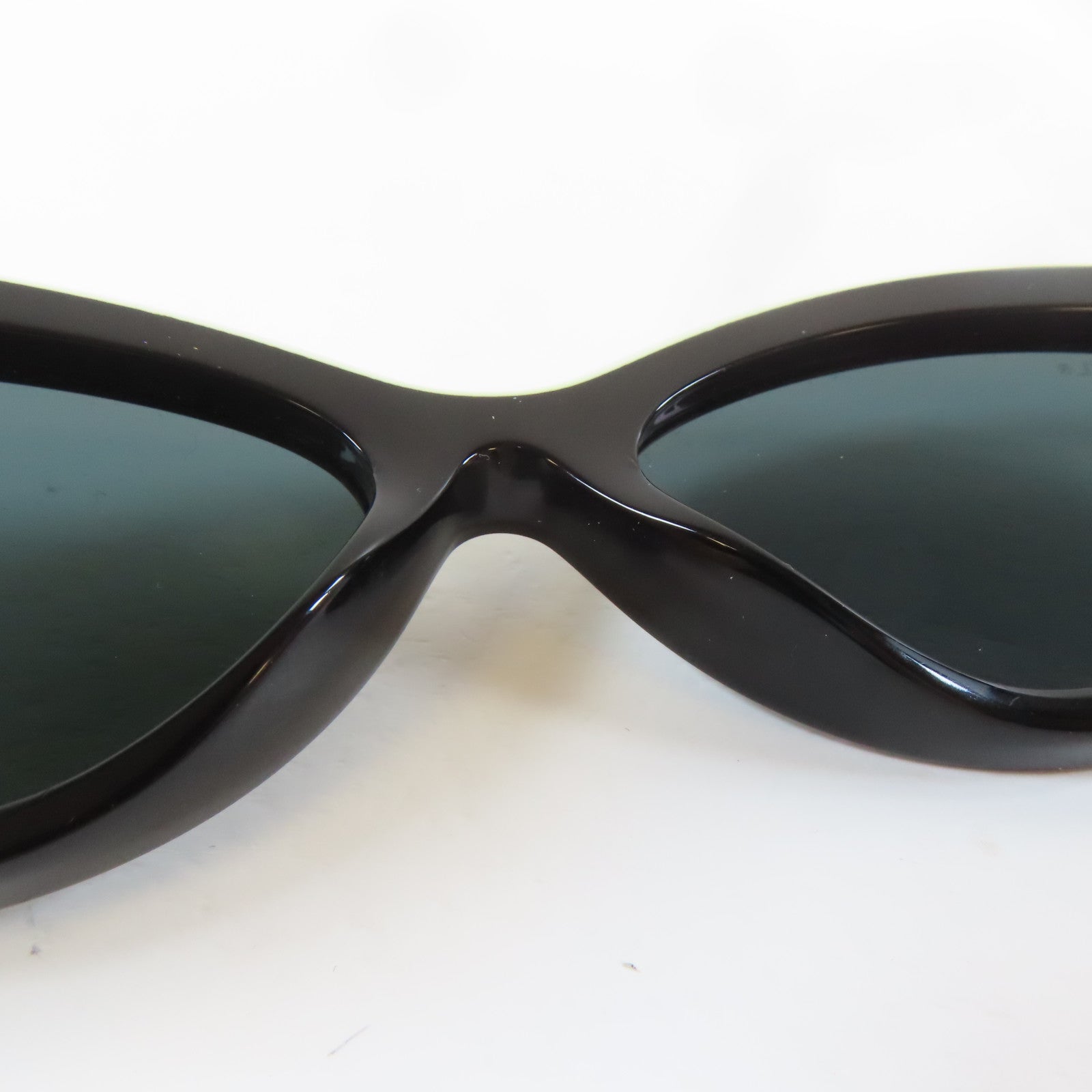 CHANEL 【激減優惠】PVC/水晶Sunglasses太陽眼鏡黑色/白色