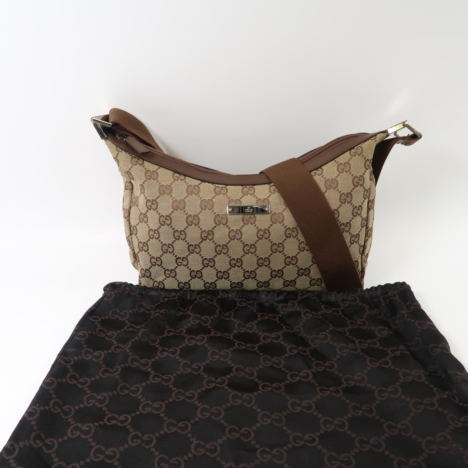 GUCCI 帆布Shoulder Bag銀扣肩背袋啡色