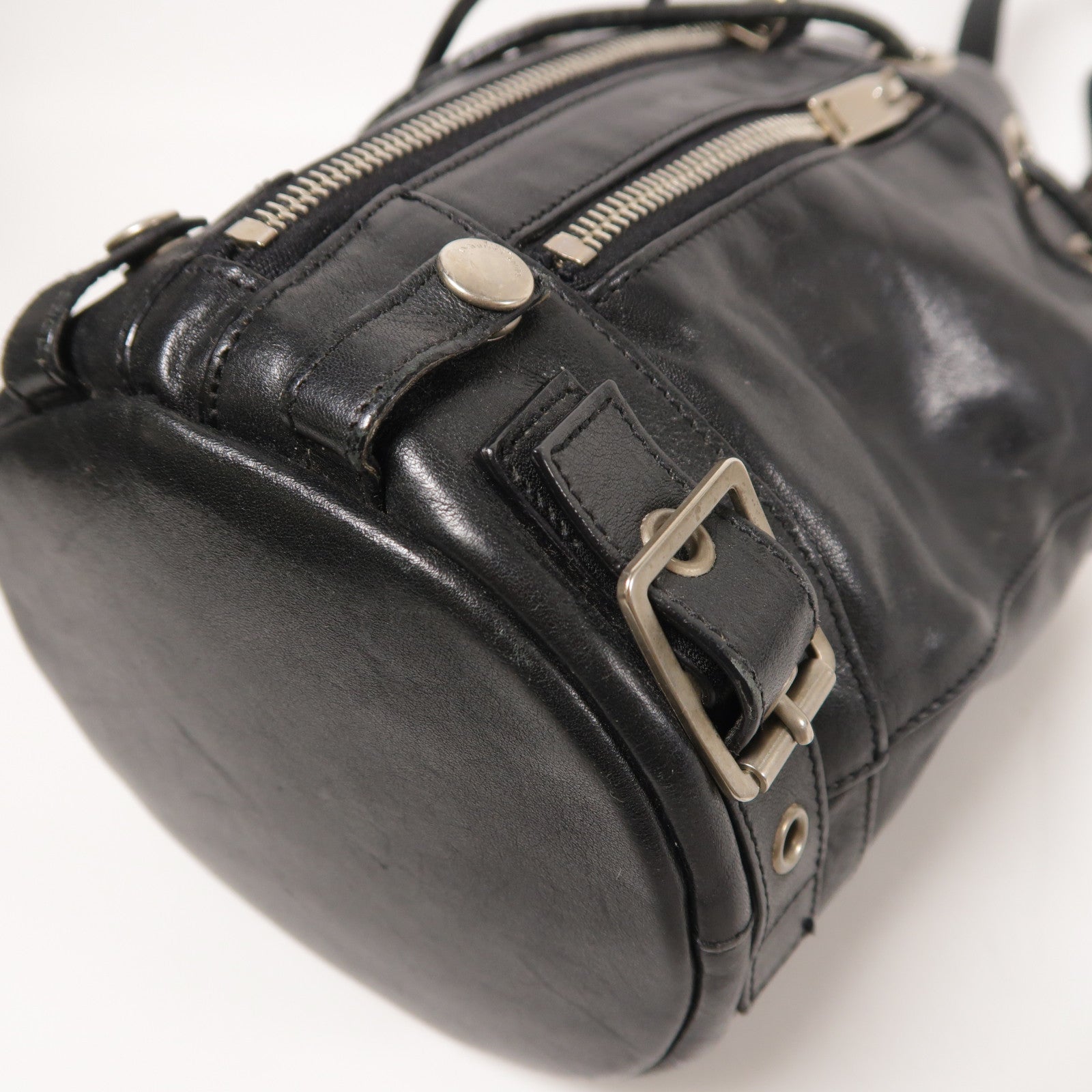SAINT LAURENT 牛皮皮革Rider Bucket Bag銀扣肩背袋